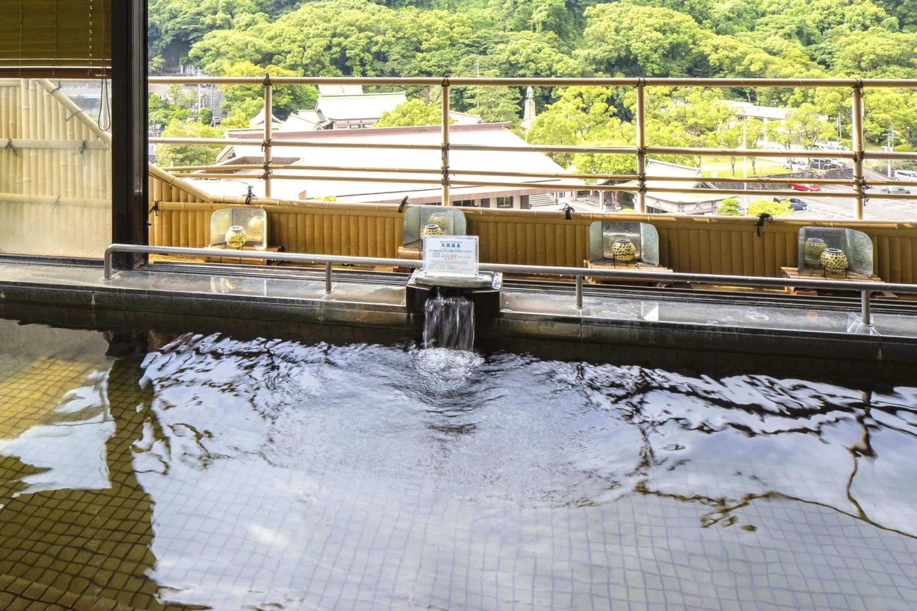 Hot Spring Bath in Hotel Fukiageso