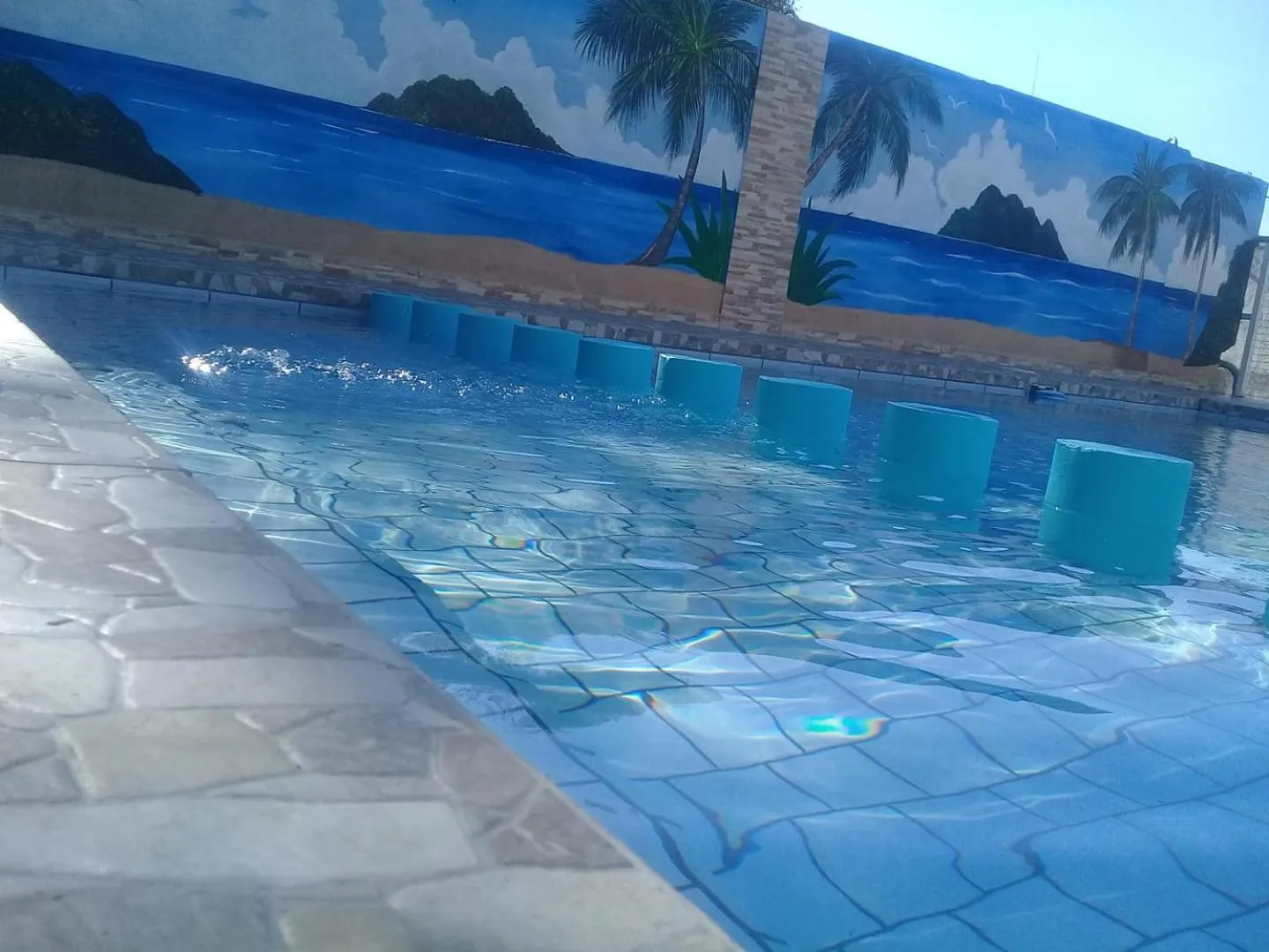 Swimming pool in HOTEL RESTAURANTE TEQUILA