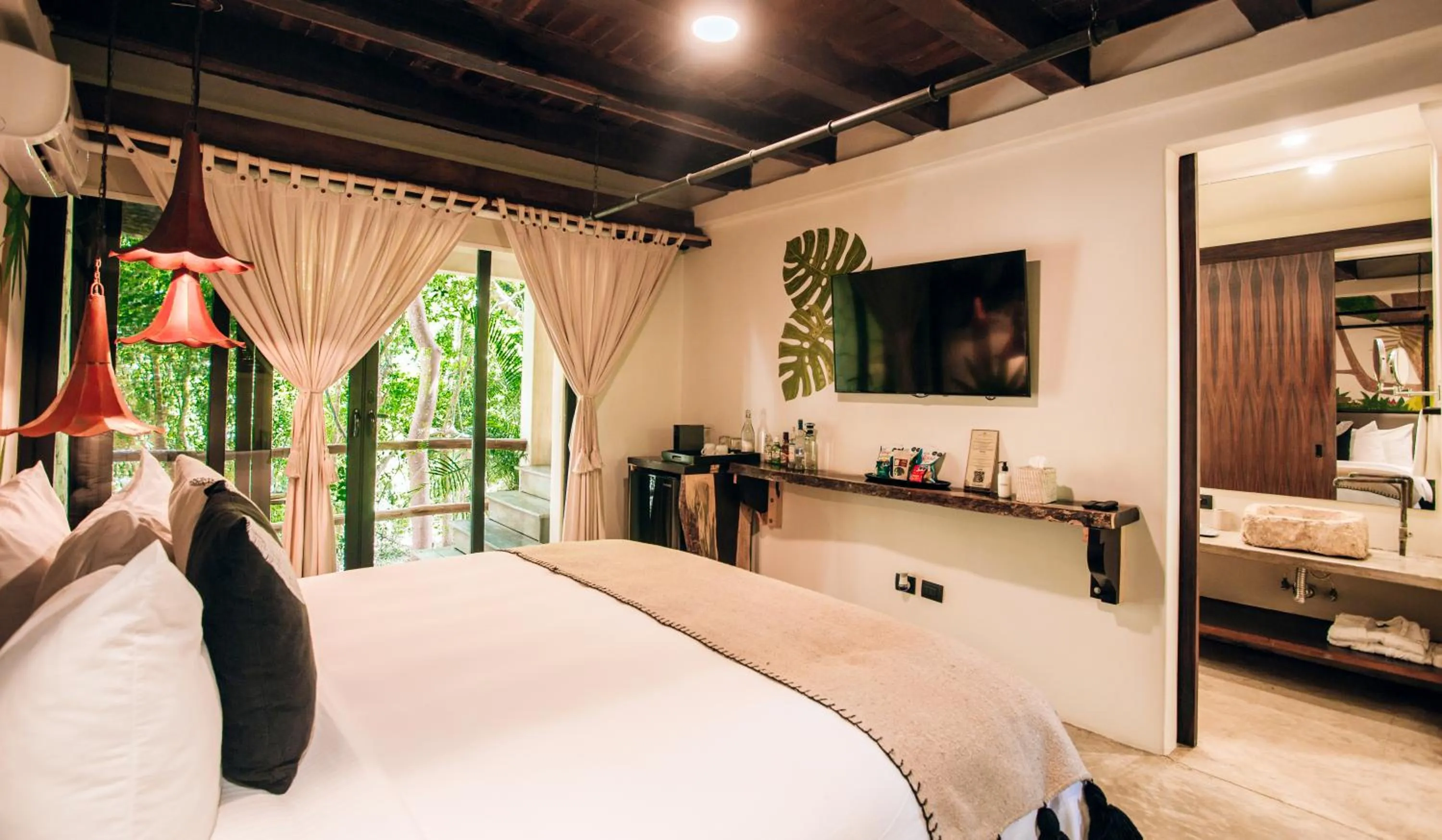 Bed in Orchid House Tulum Jungle