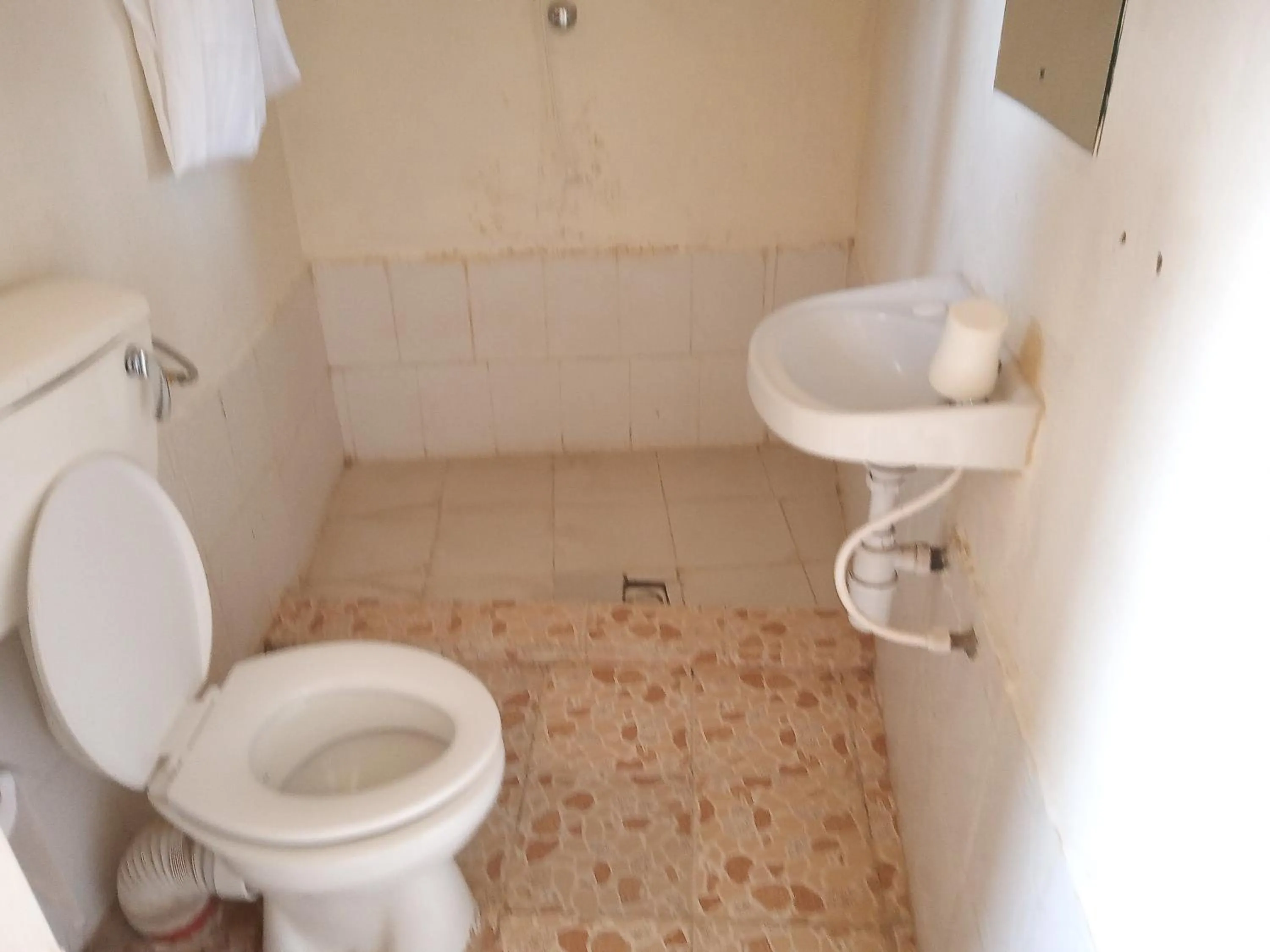 Bathroom in Triple Eden Resort - Naivasha