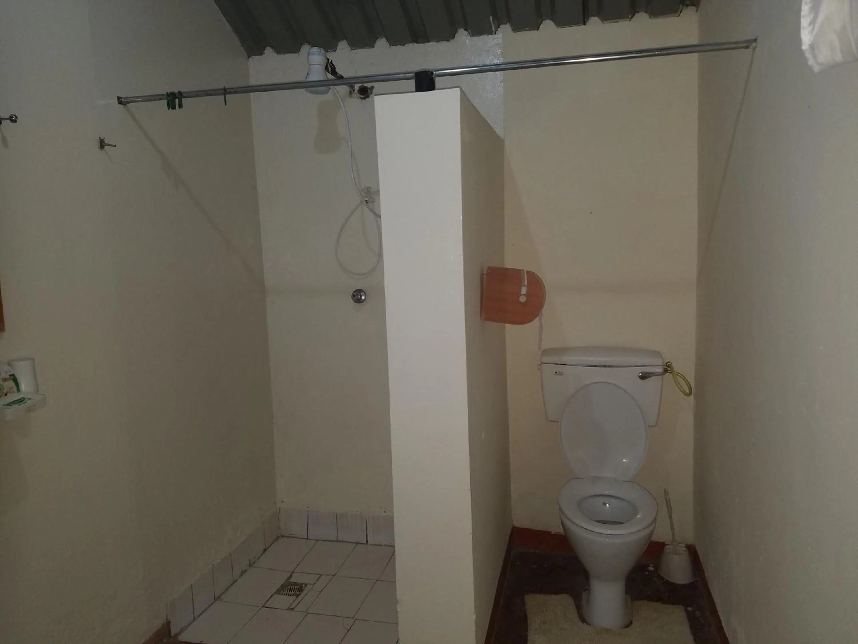 Bathroom in Triple Eden Resort - Naivasha