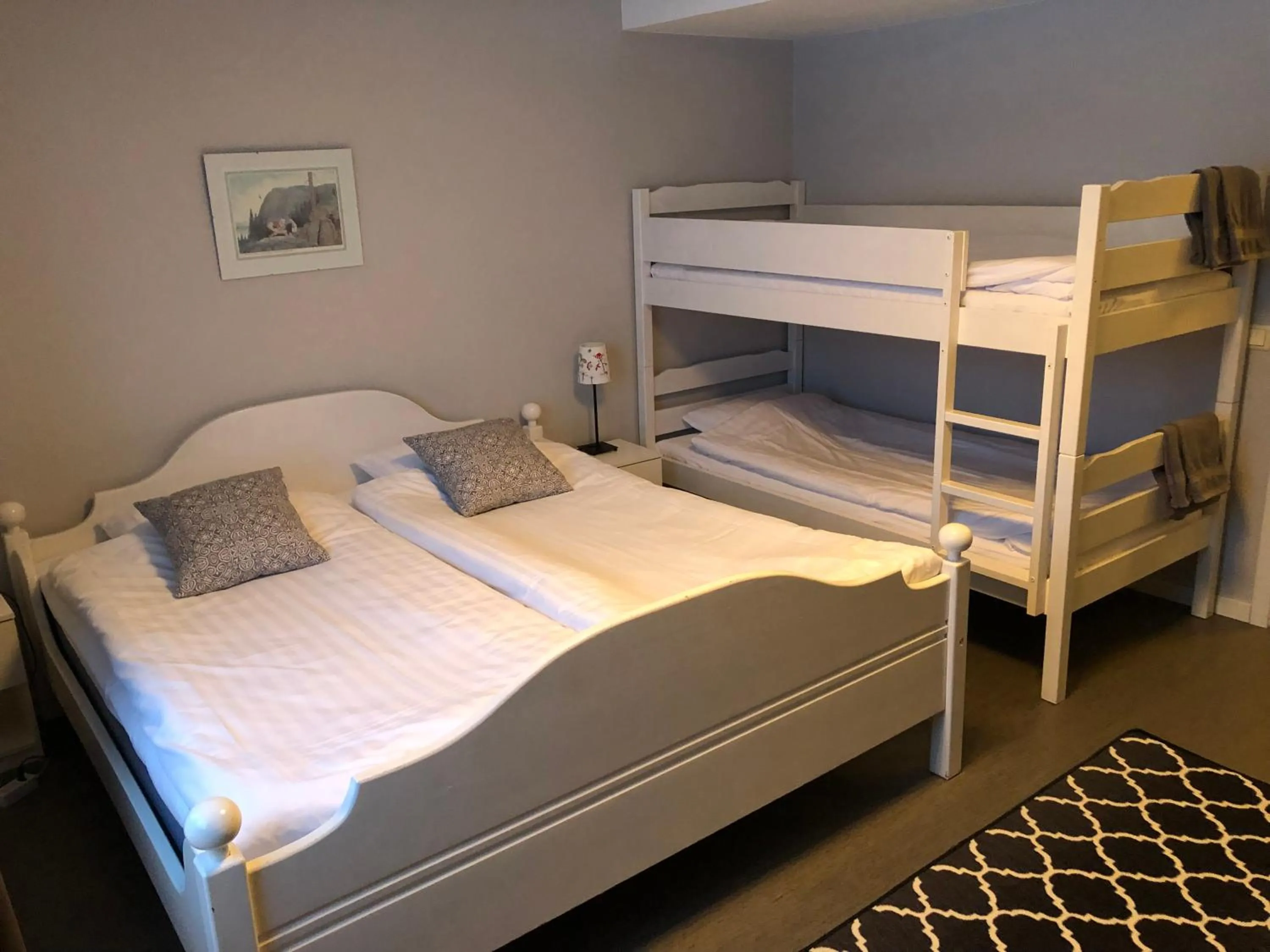 bunk bed, Bed in Docksta Hotell