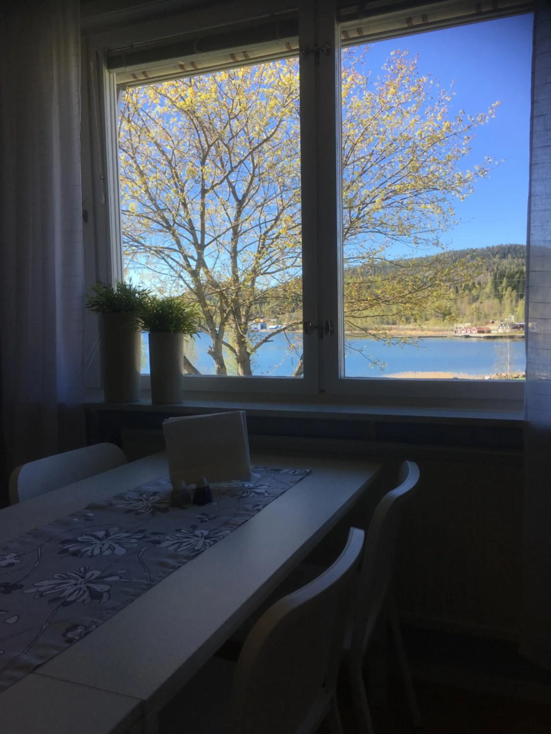 Communal kitchen in Docksta Hotell