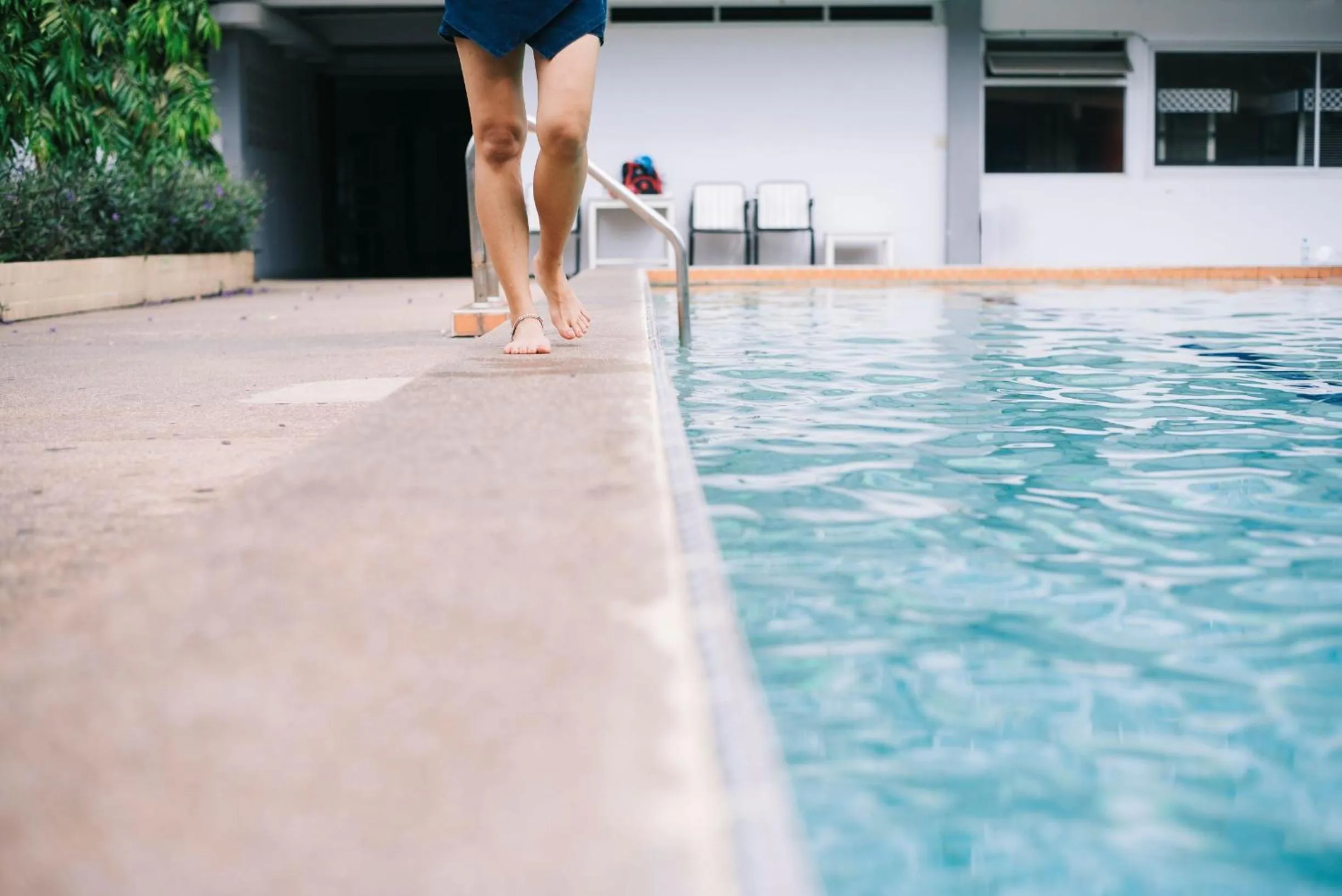 Swimming pool in Marine Plaza Hotel Pattaya