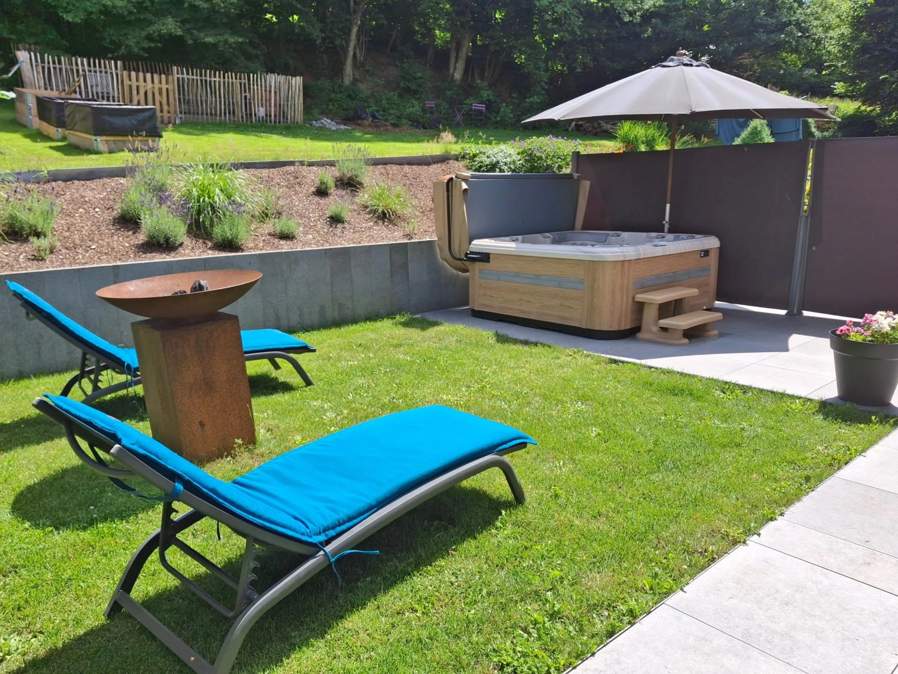 Patio in B&B Caprice d'Epices