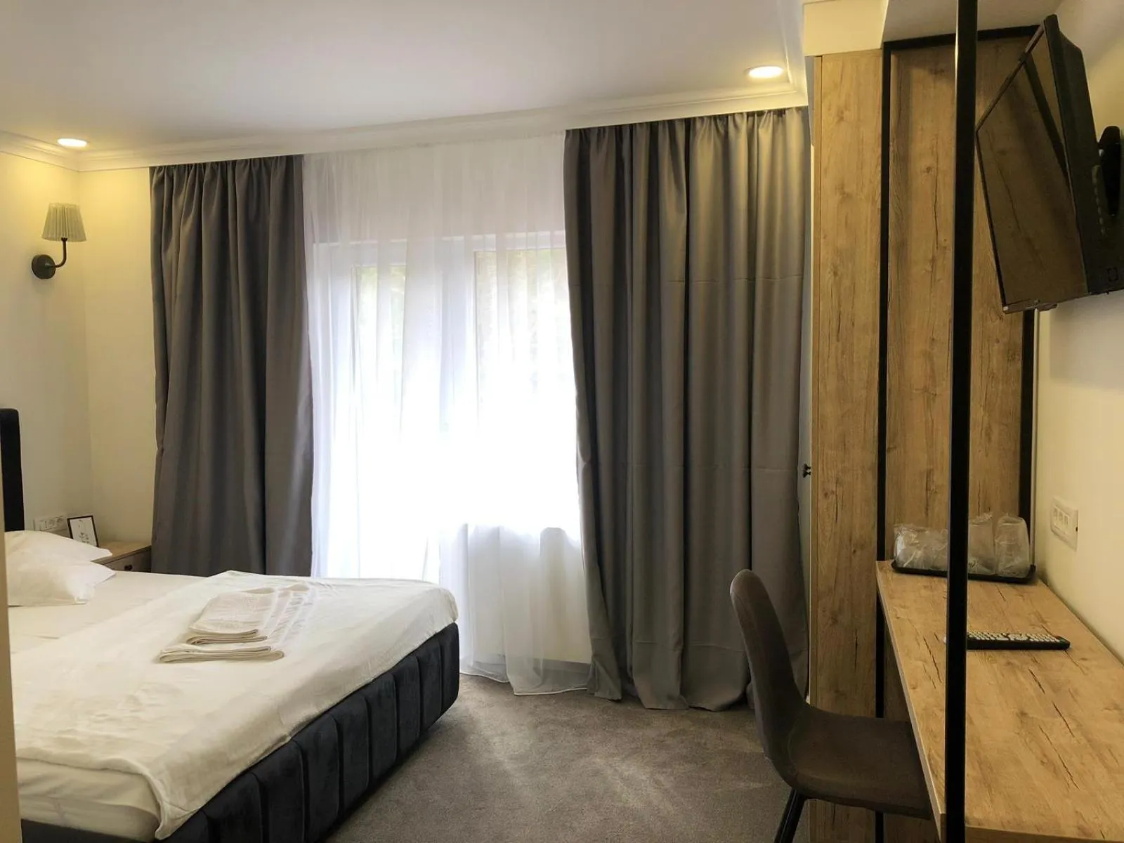 Bed in Pensiunea Ana Maria