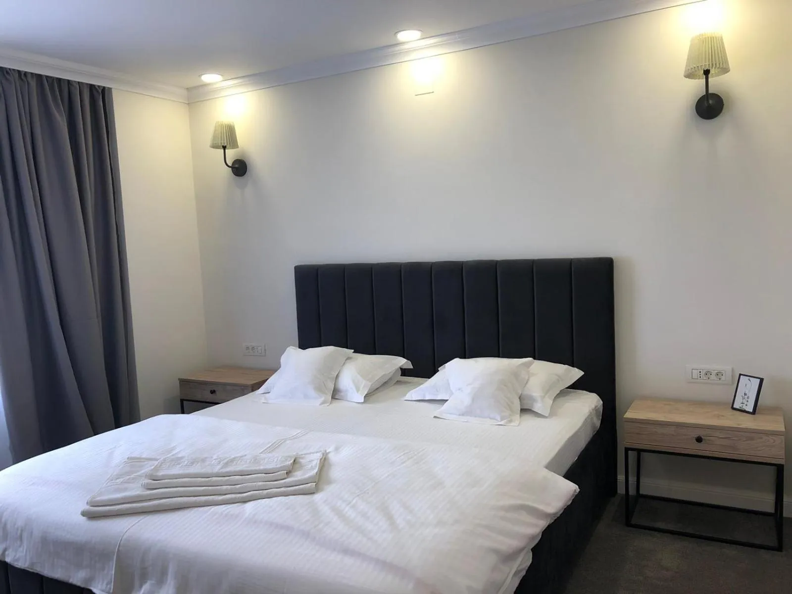 Bed in Pensiunea Ana Maria