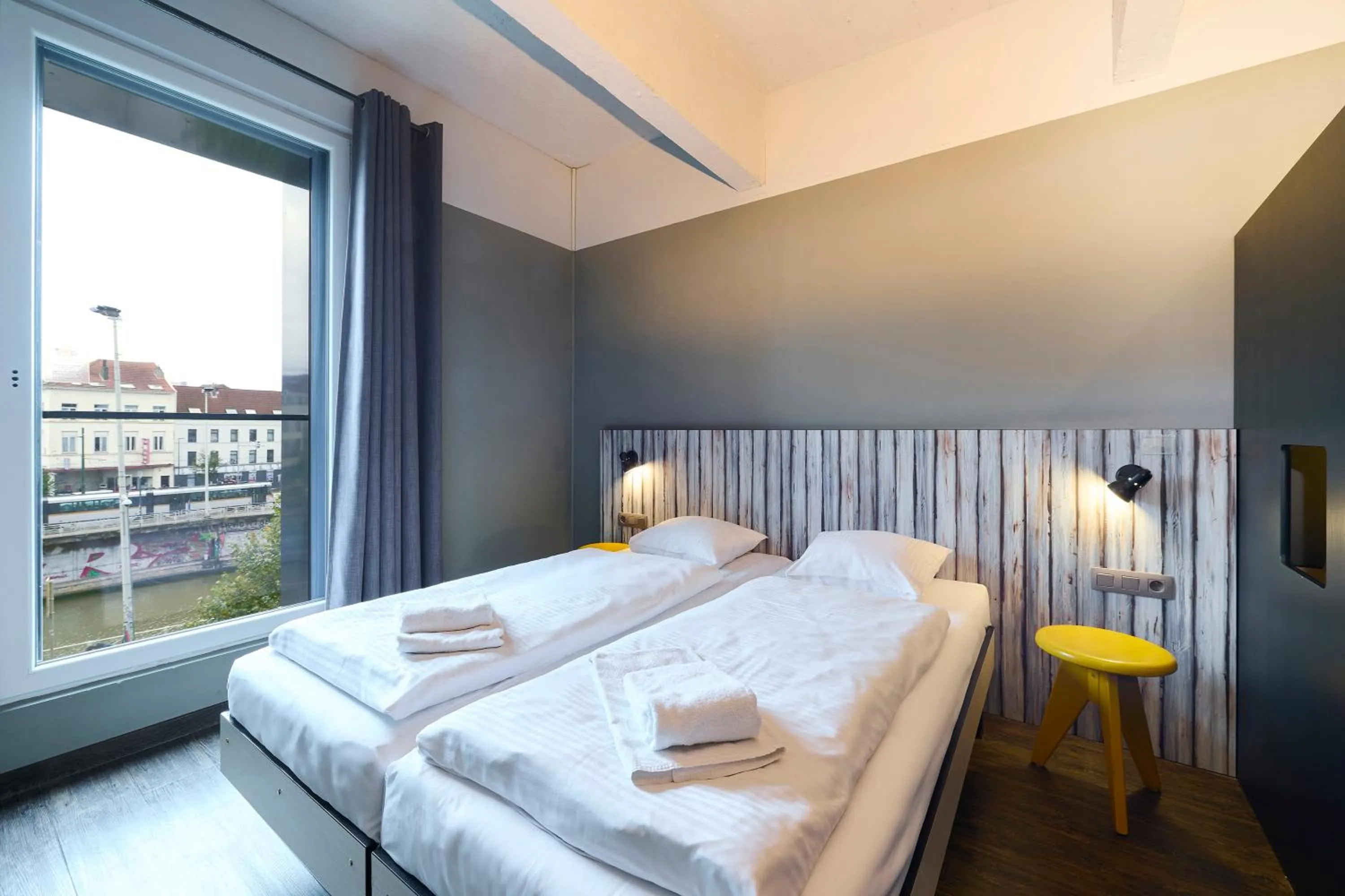 Bedroom, Bed in MEININGER Hotels Bruxelles City Center