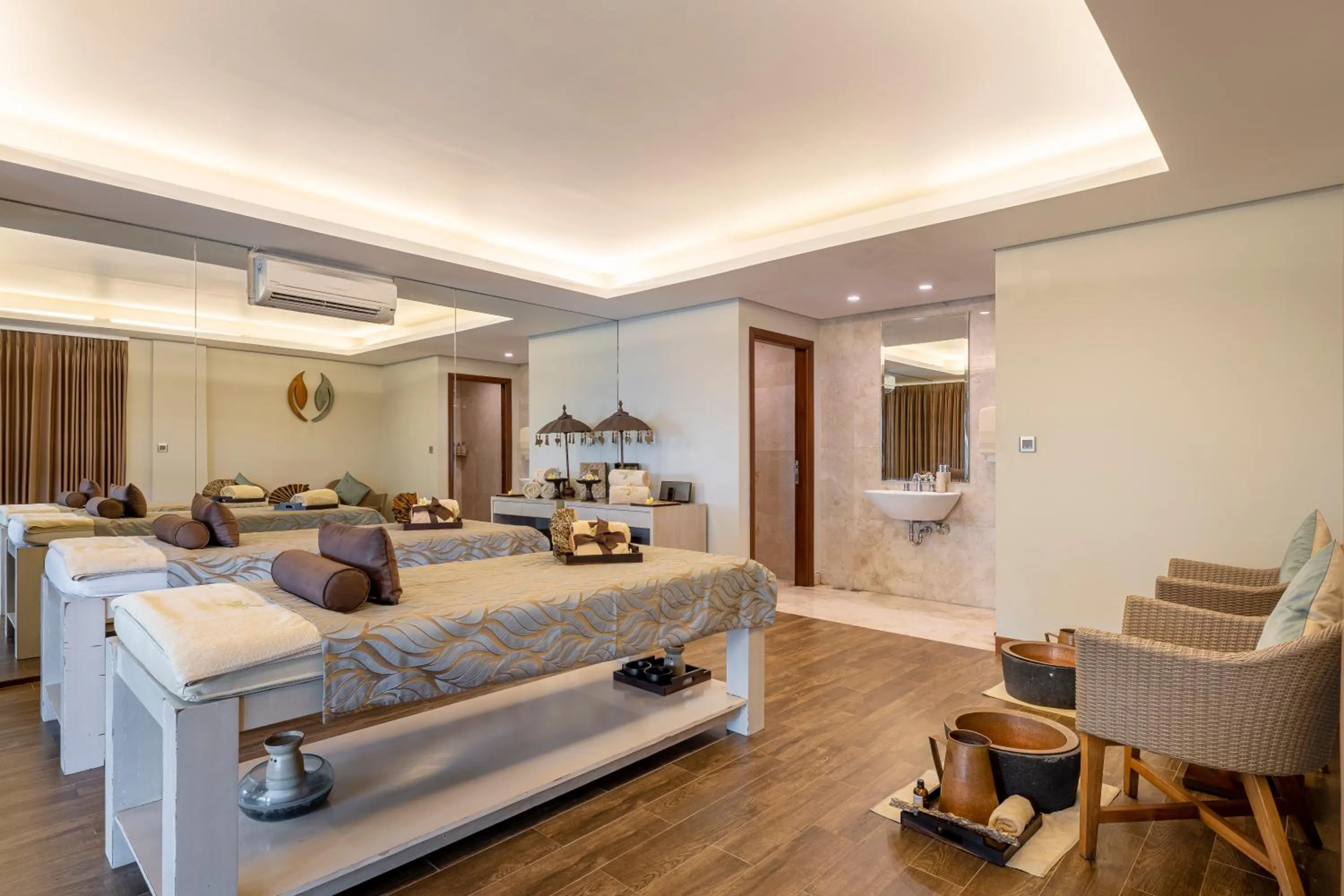 Spa and wellness centre/facilities in tanadewa Villas Nusa Dua Bali by Cross Collection