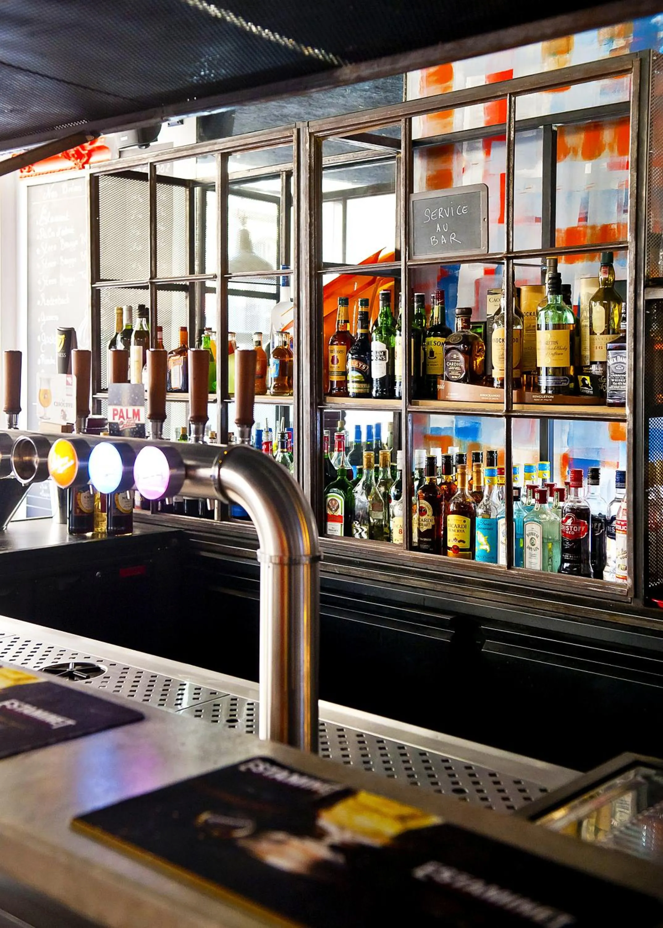 Lounge or bar in The People - Lille