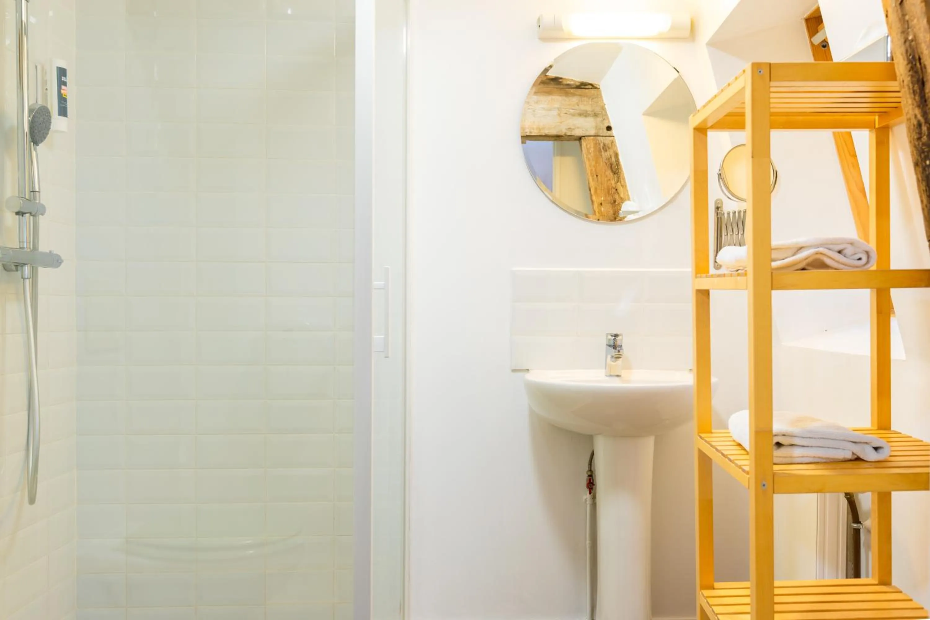 Bathroom in The People - Lille