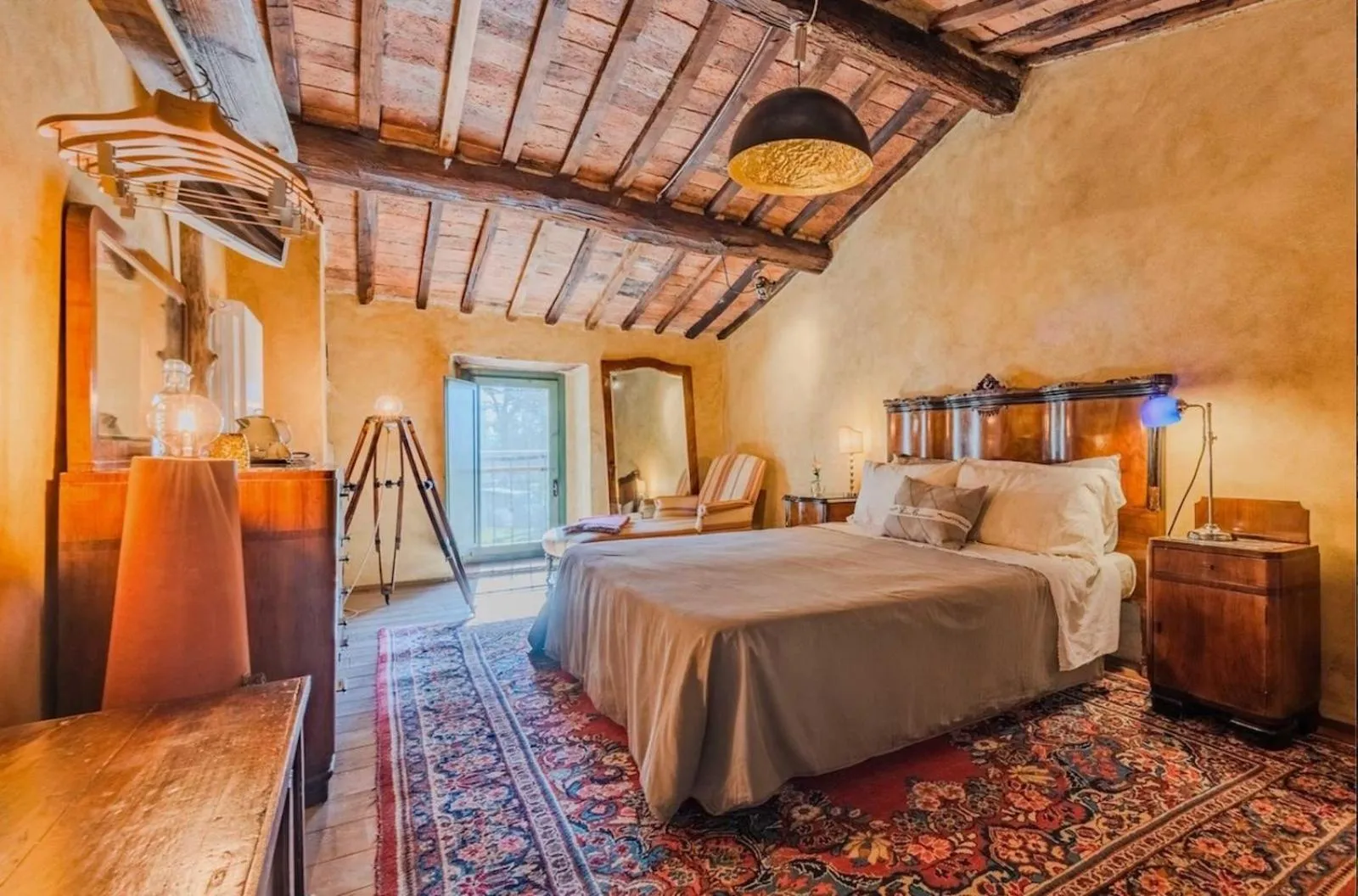 Bed in B&B Podere Camaiano