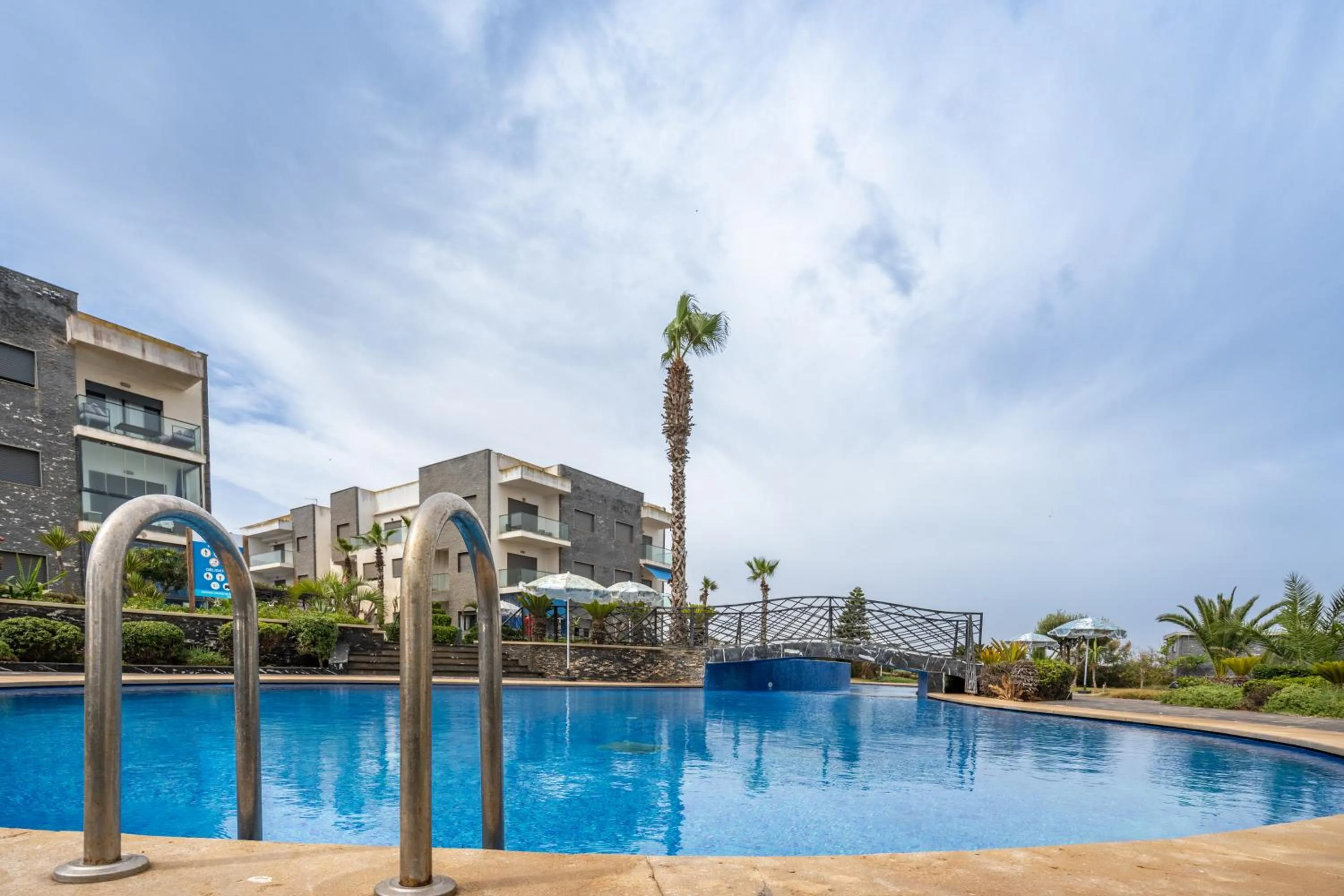 Pool view in Garden Bay Appart'Hôtel