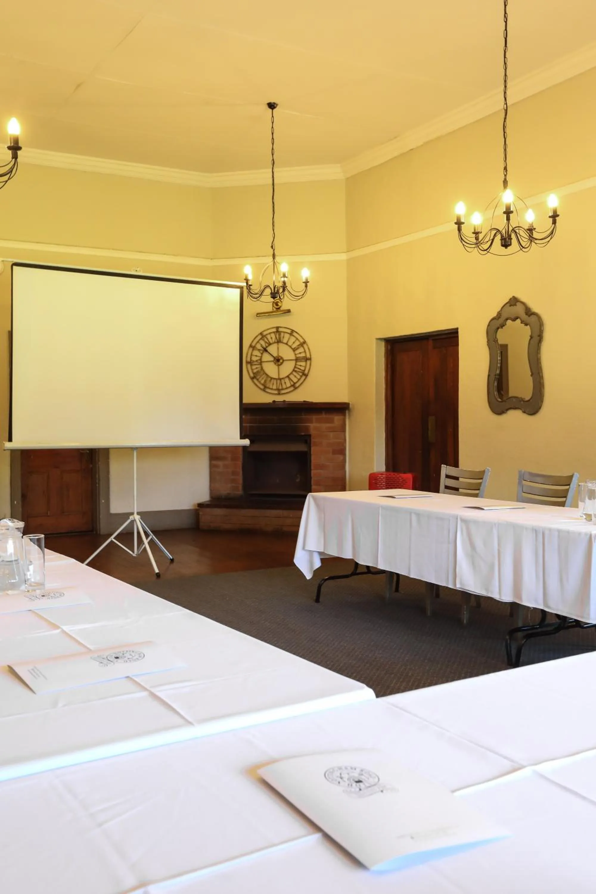 Coffee/tea facilities in The Nottingham Road Hotel