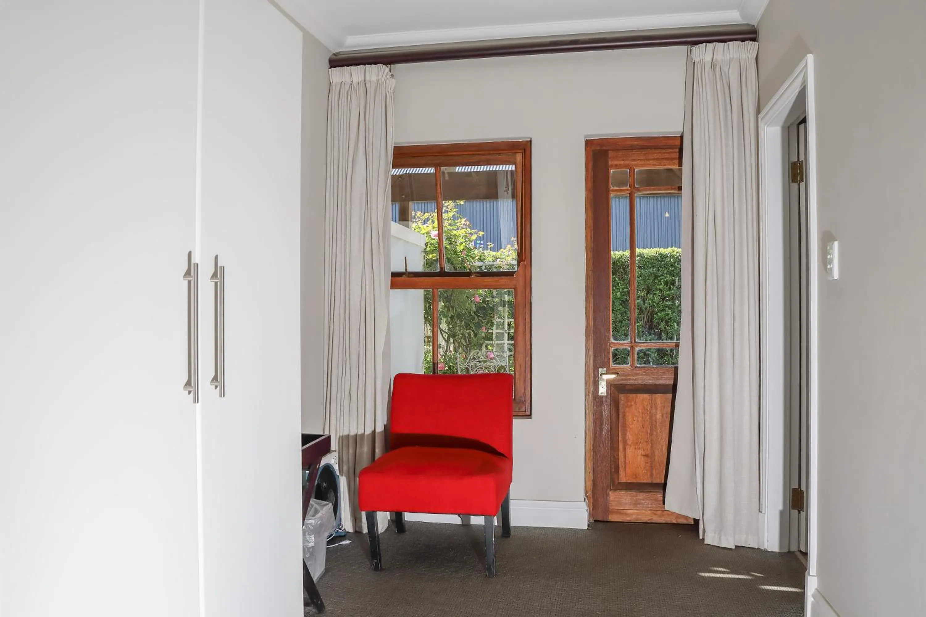 Seating area in The Nottingham Road Hotel