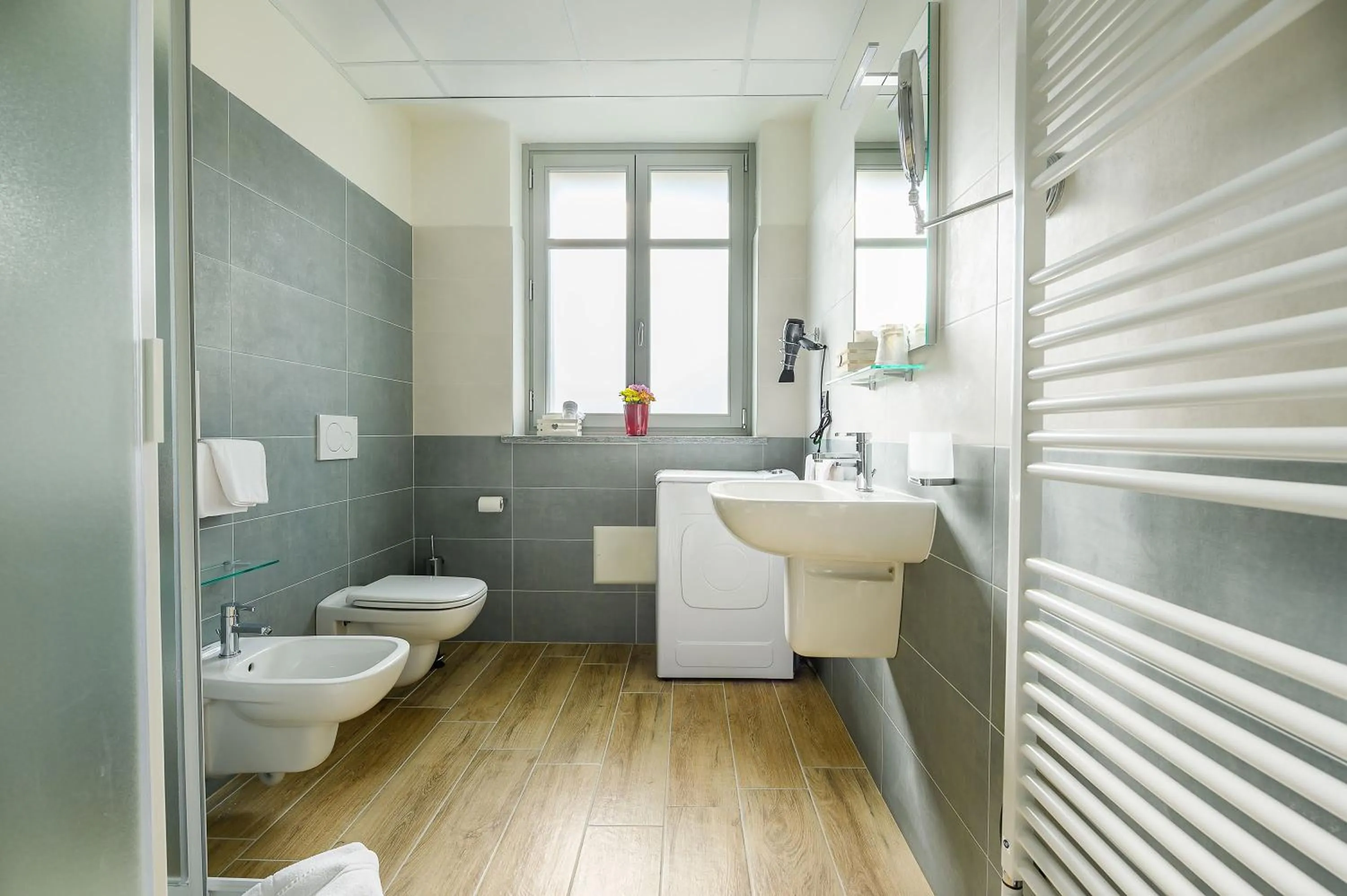 Hotel & Apartments " Perpoin "