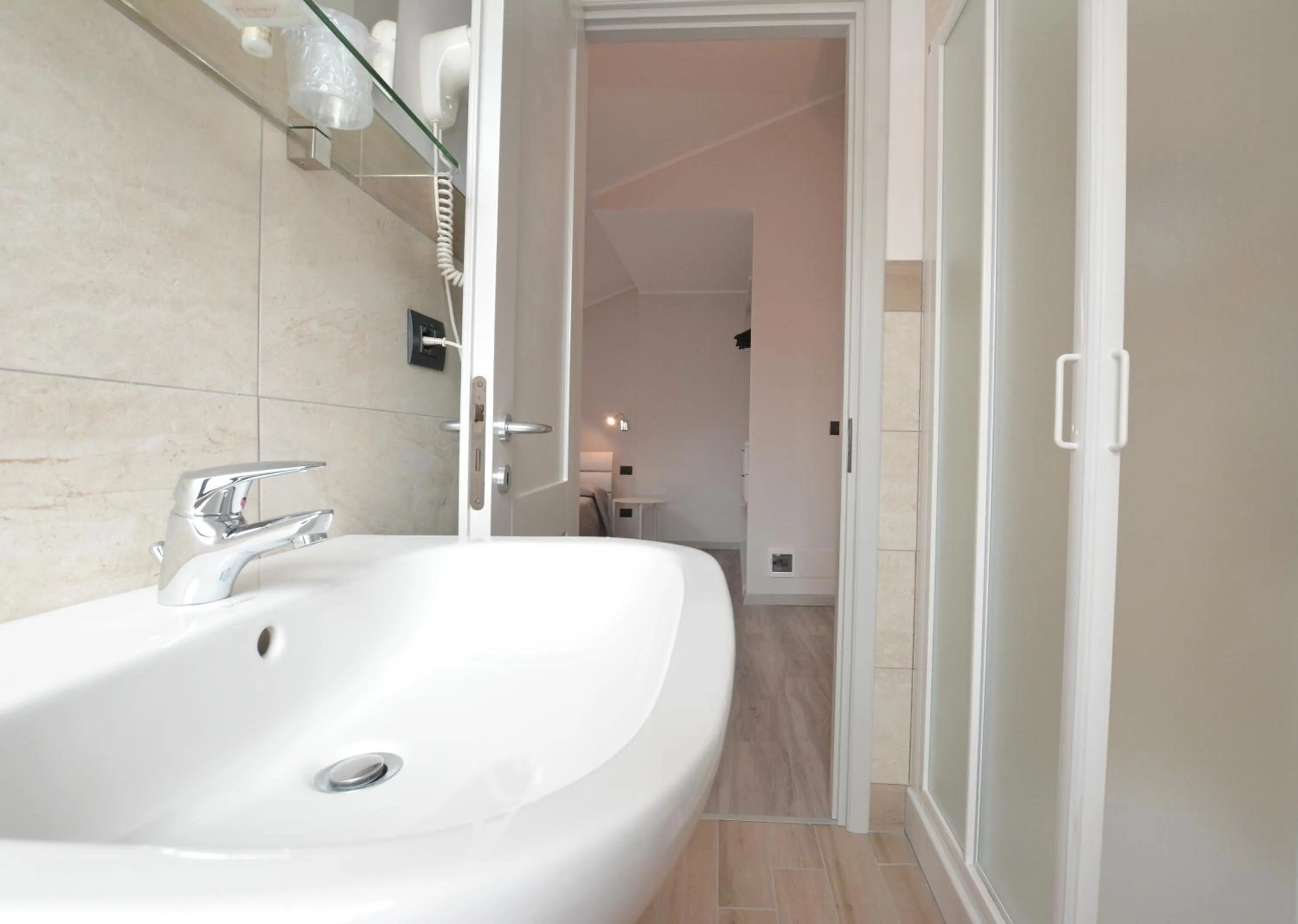 Bathroom in Hotel & Apartments " Perpoin "