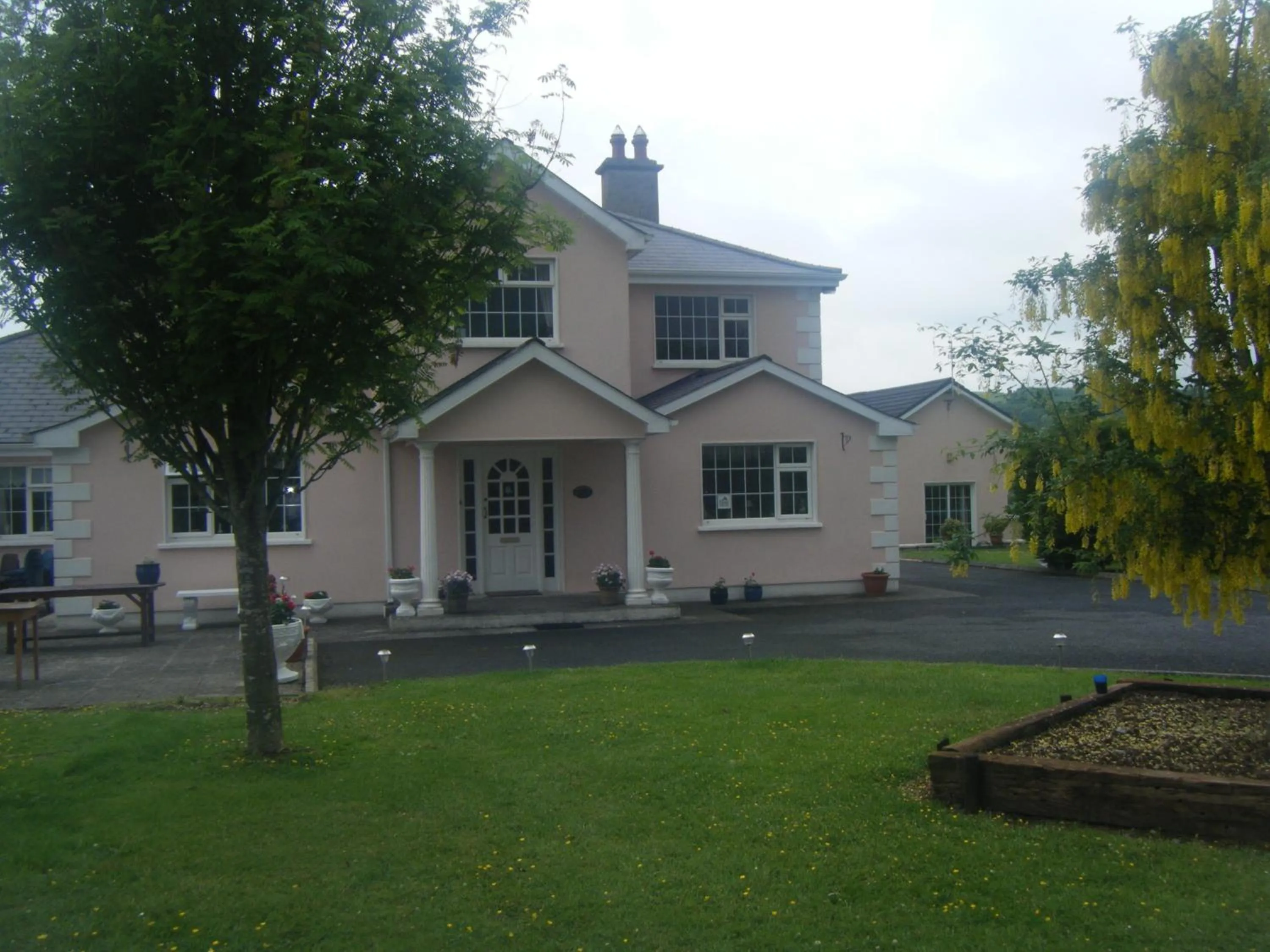 Property building in Tir Na Nog B&B