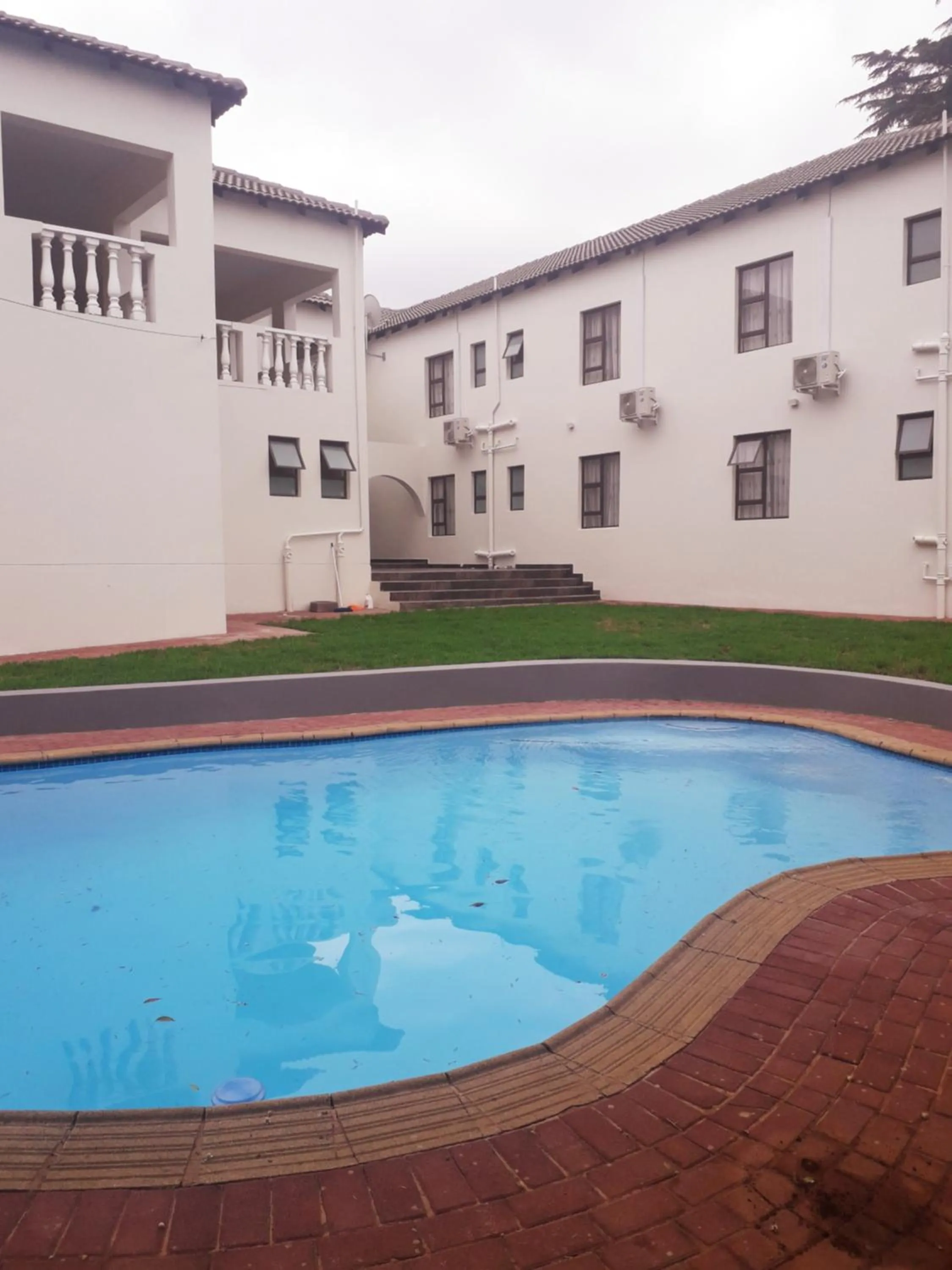 Property building in Ecotel Southgate