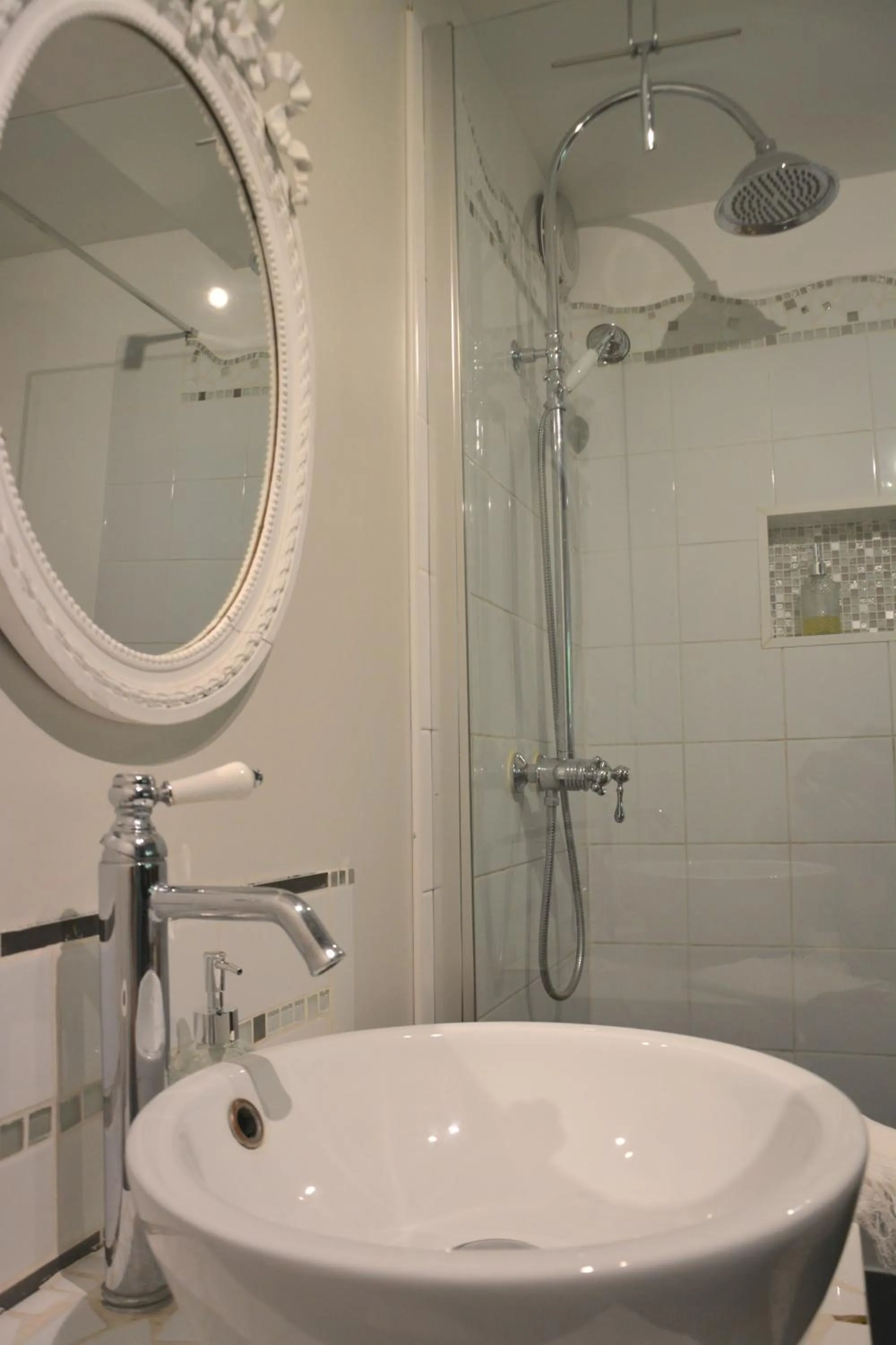 Bathroom in la maison