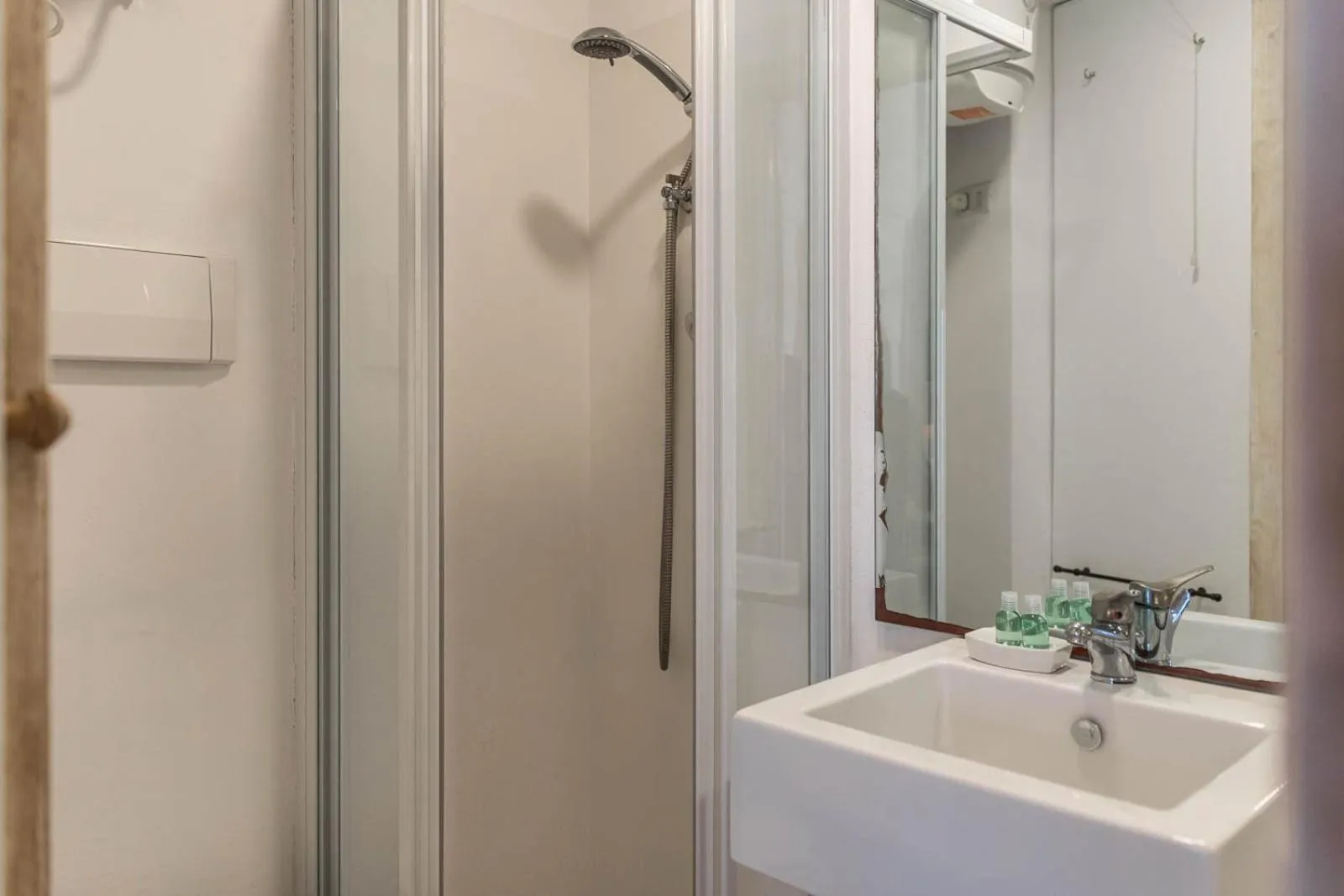 Bathroom in Albergo Diffuso Monopoli