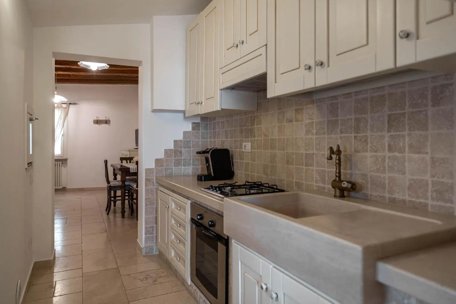 Kitchen or kitchenette in Albergo Diffuso Monopoli