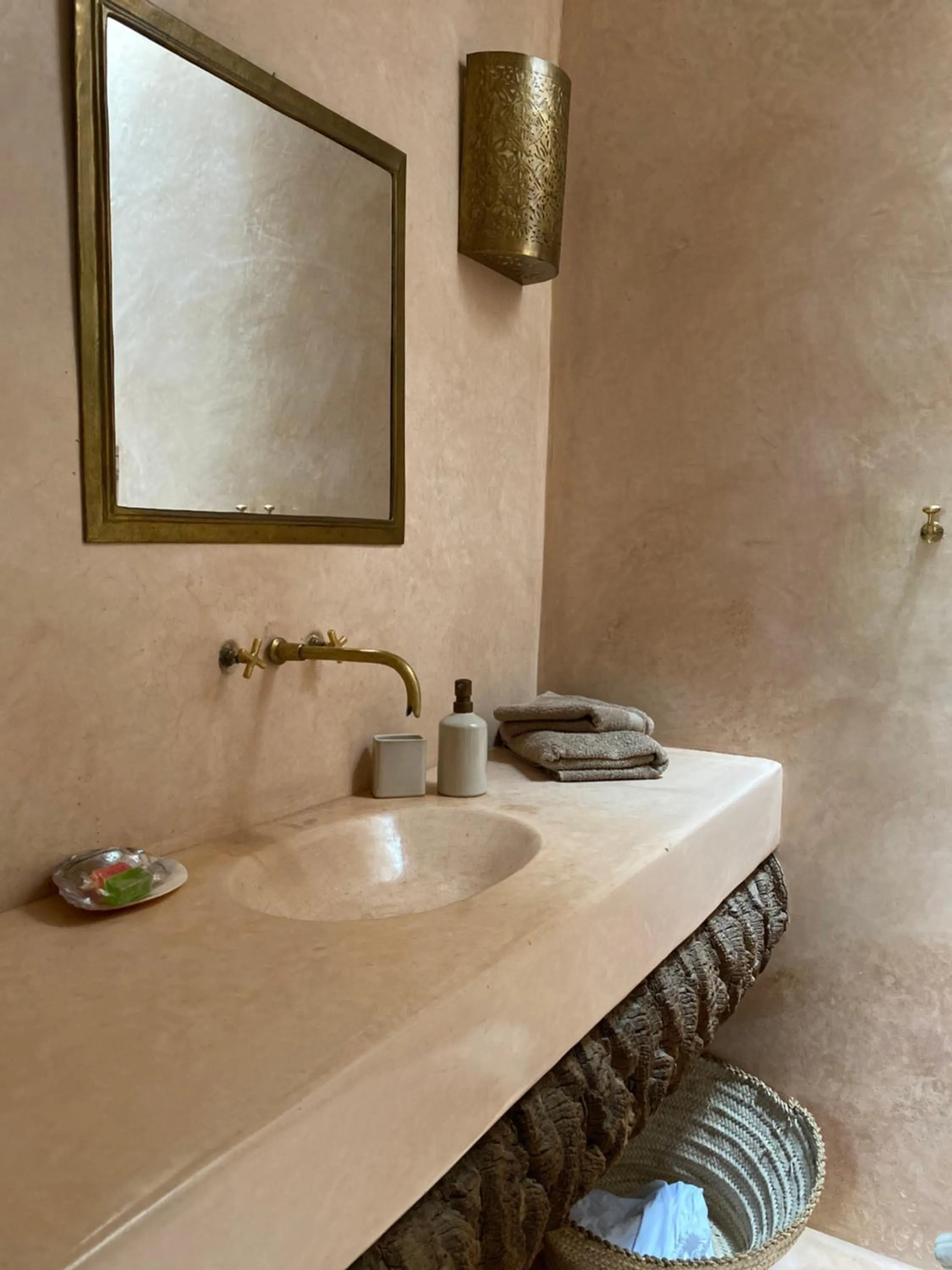 Bathroom in Riad Wabisabi