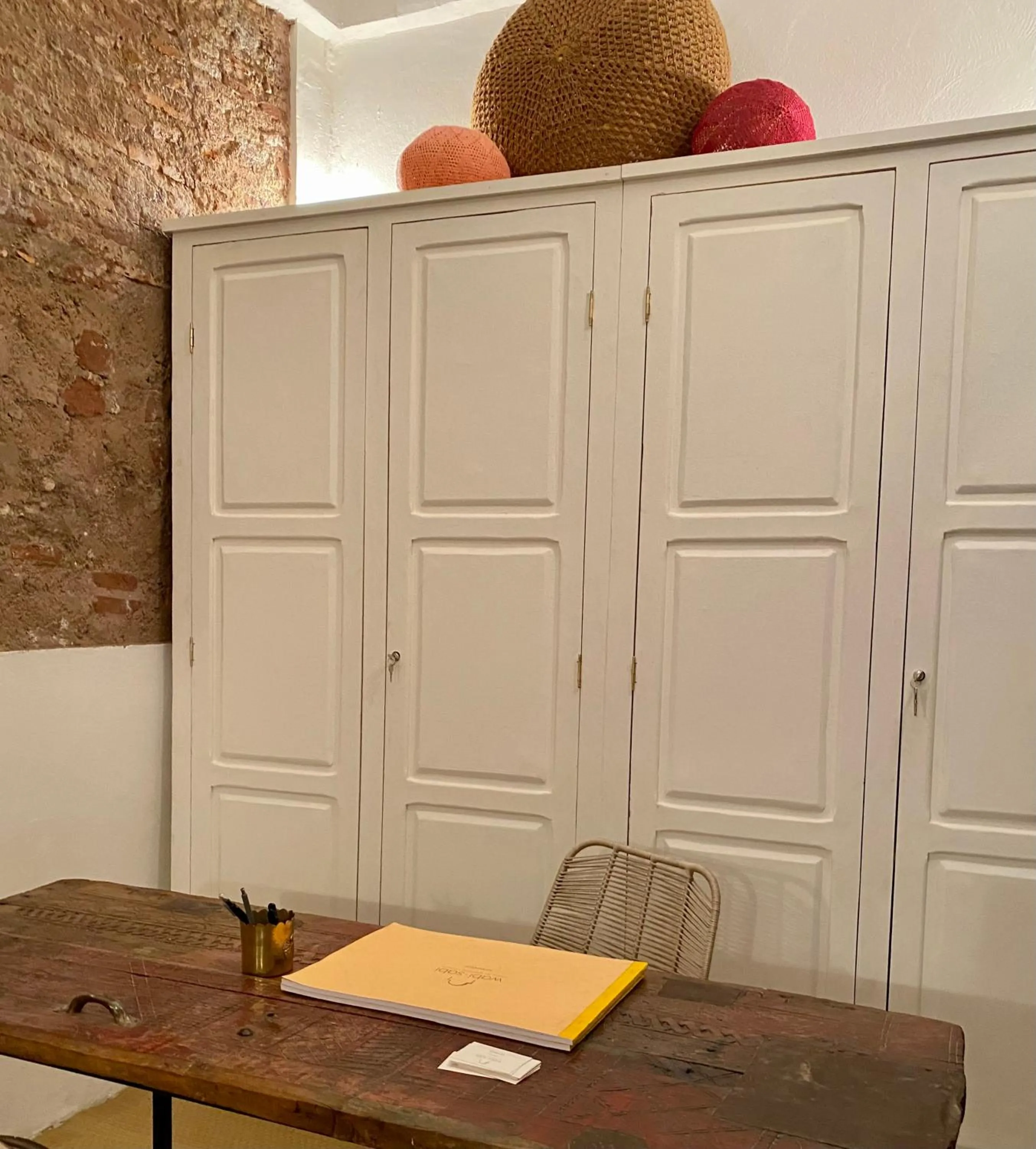 wardrobe in Riad Wabisabi