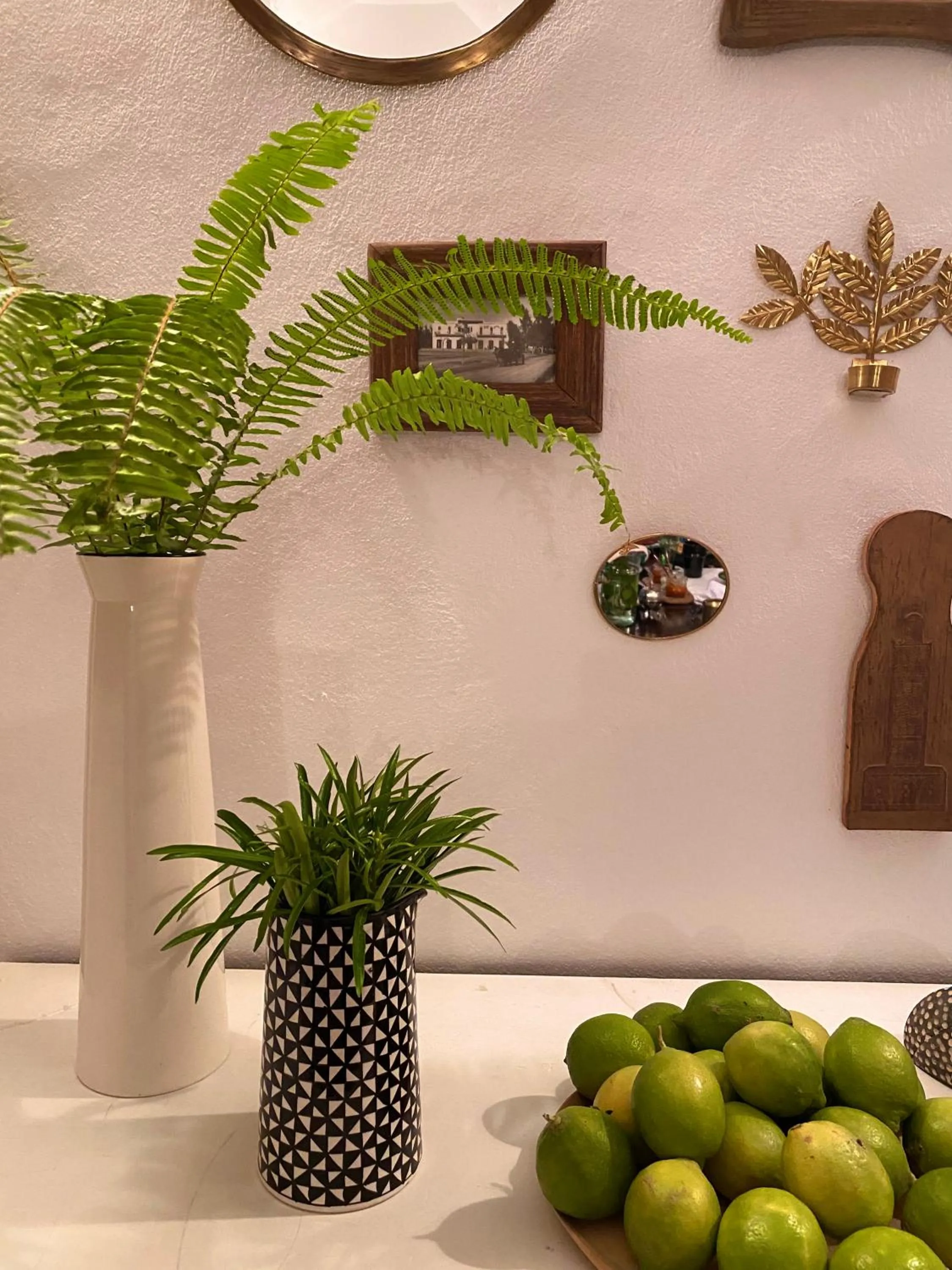 Decorative detail in Riad Wabisabi