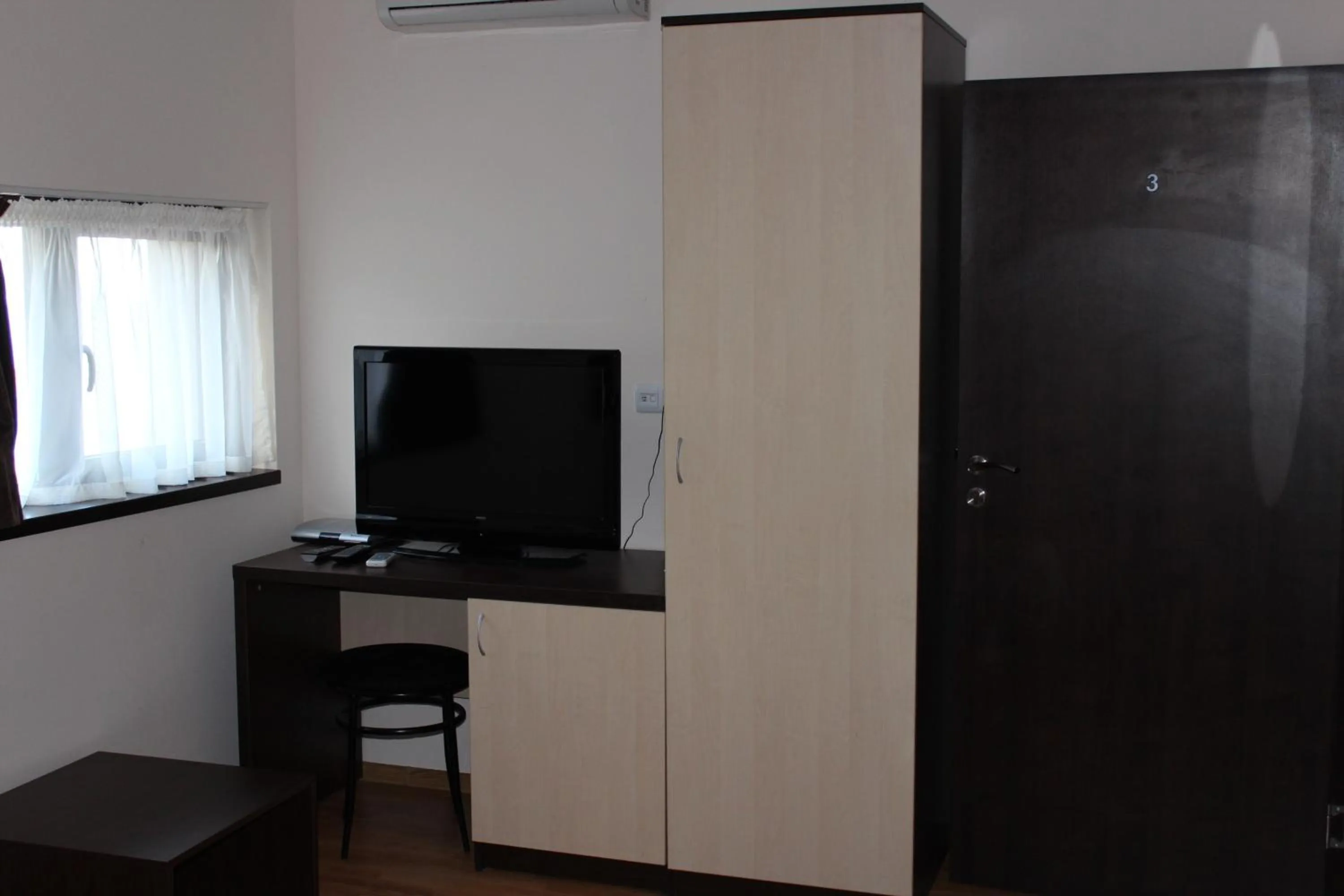TV and multimedia in Family Hotel Piter