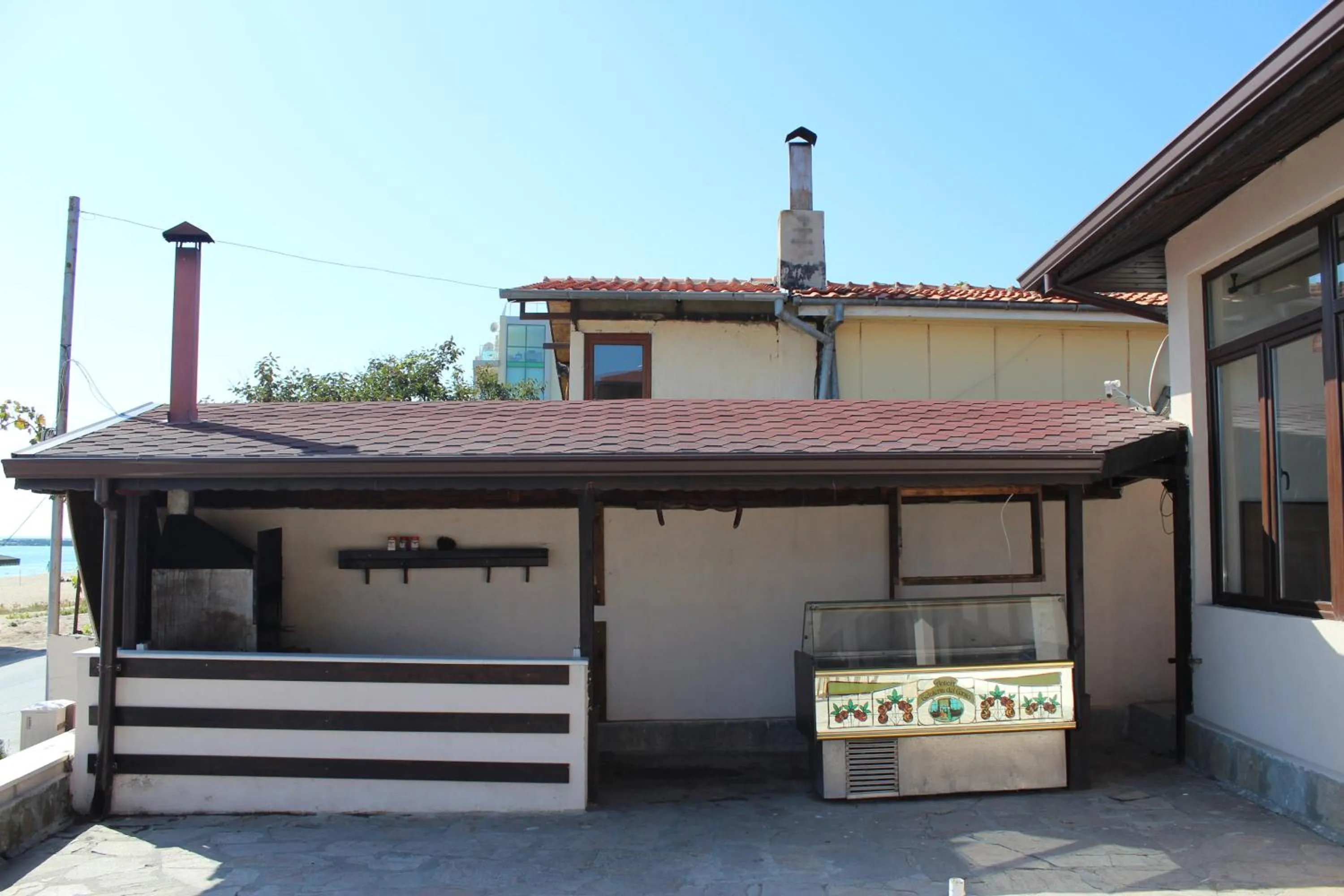 Facade/entrance in Family Hotel Piter