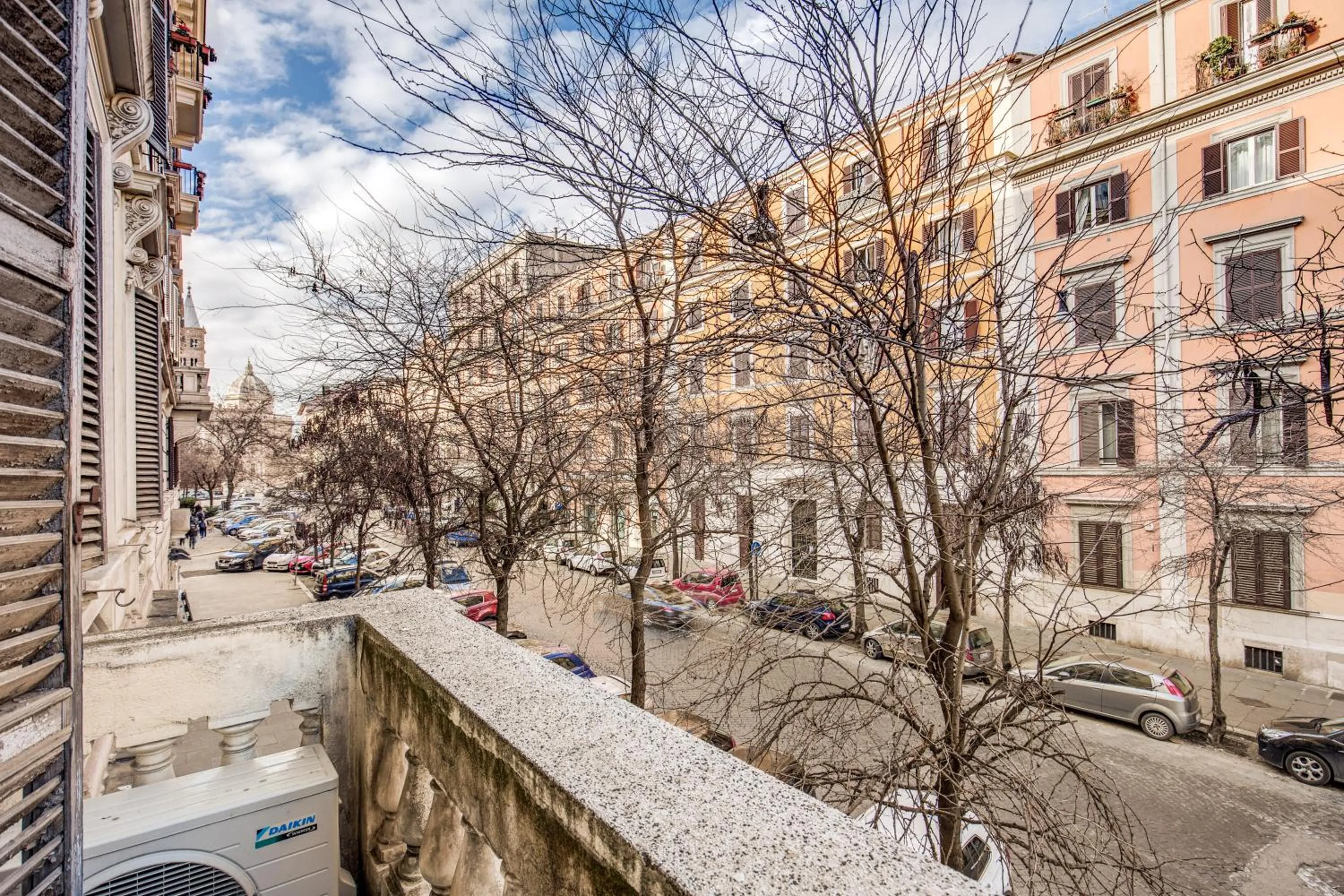 Property building in Buonarroti Suite