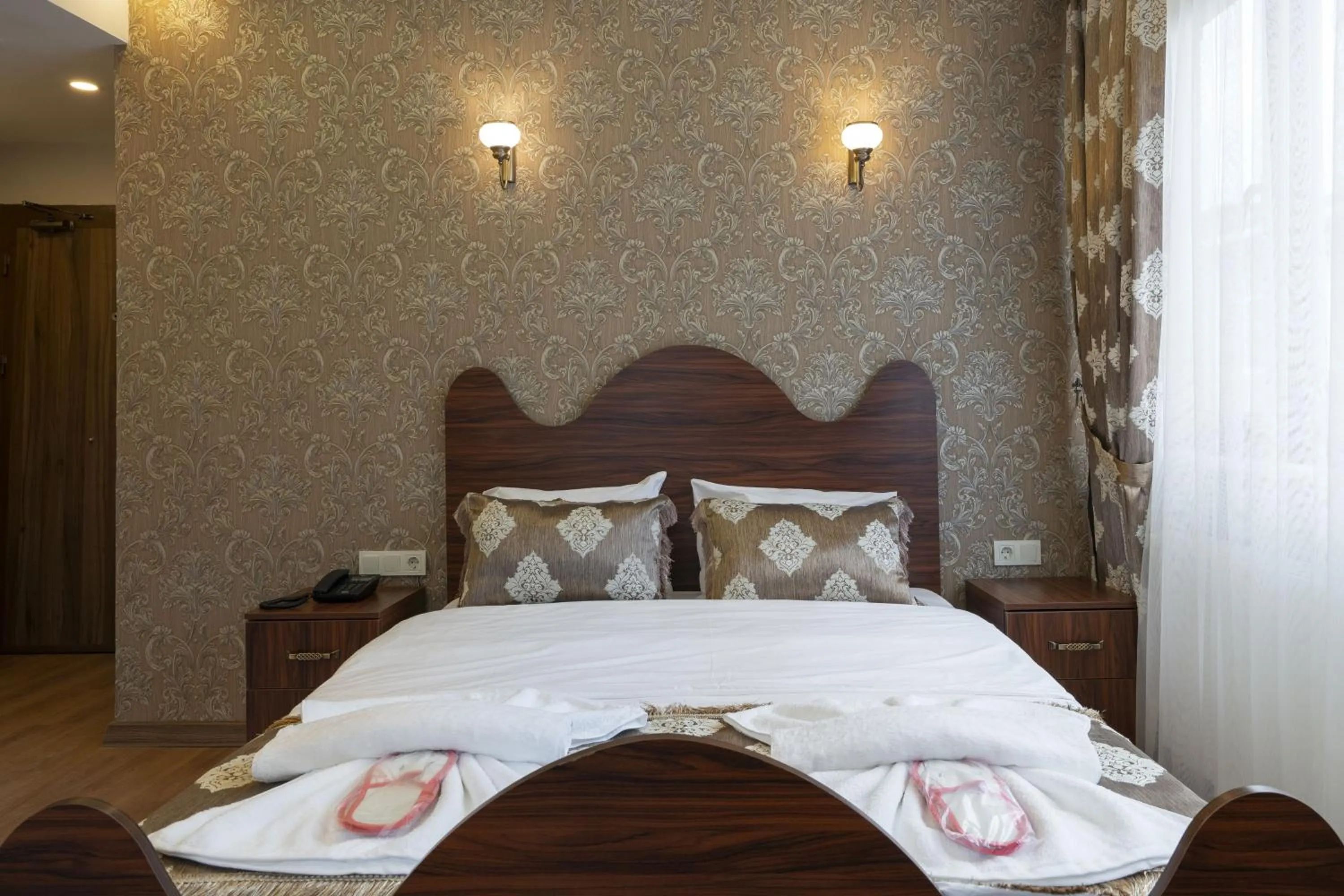 Bedroom, Bed in Capricorn by Otantik Suites