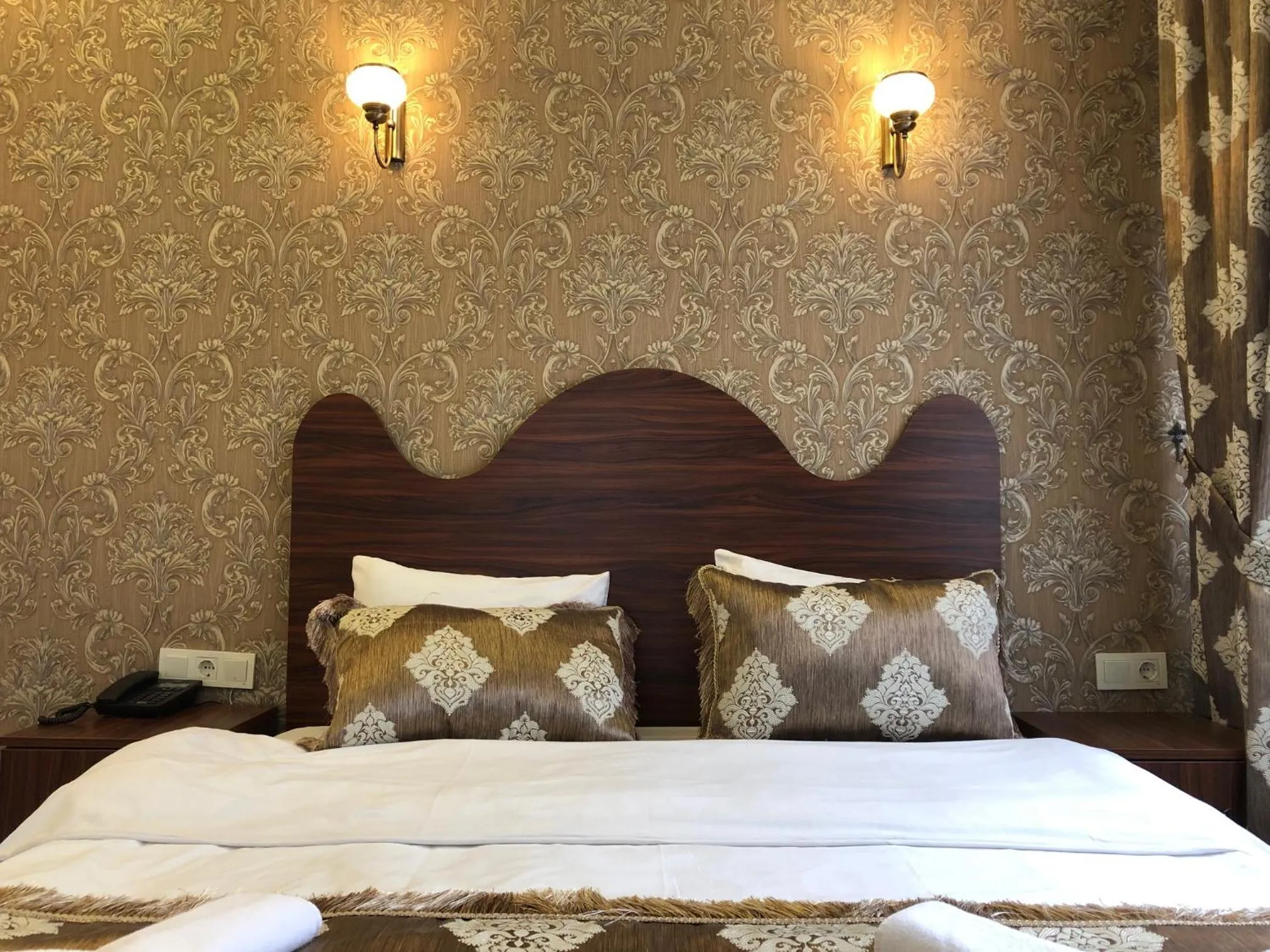 Bedroom, Bed in Capricorn by Otantik Suites