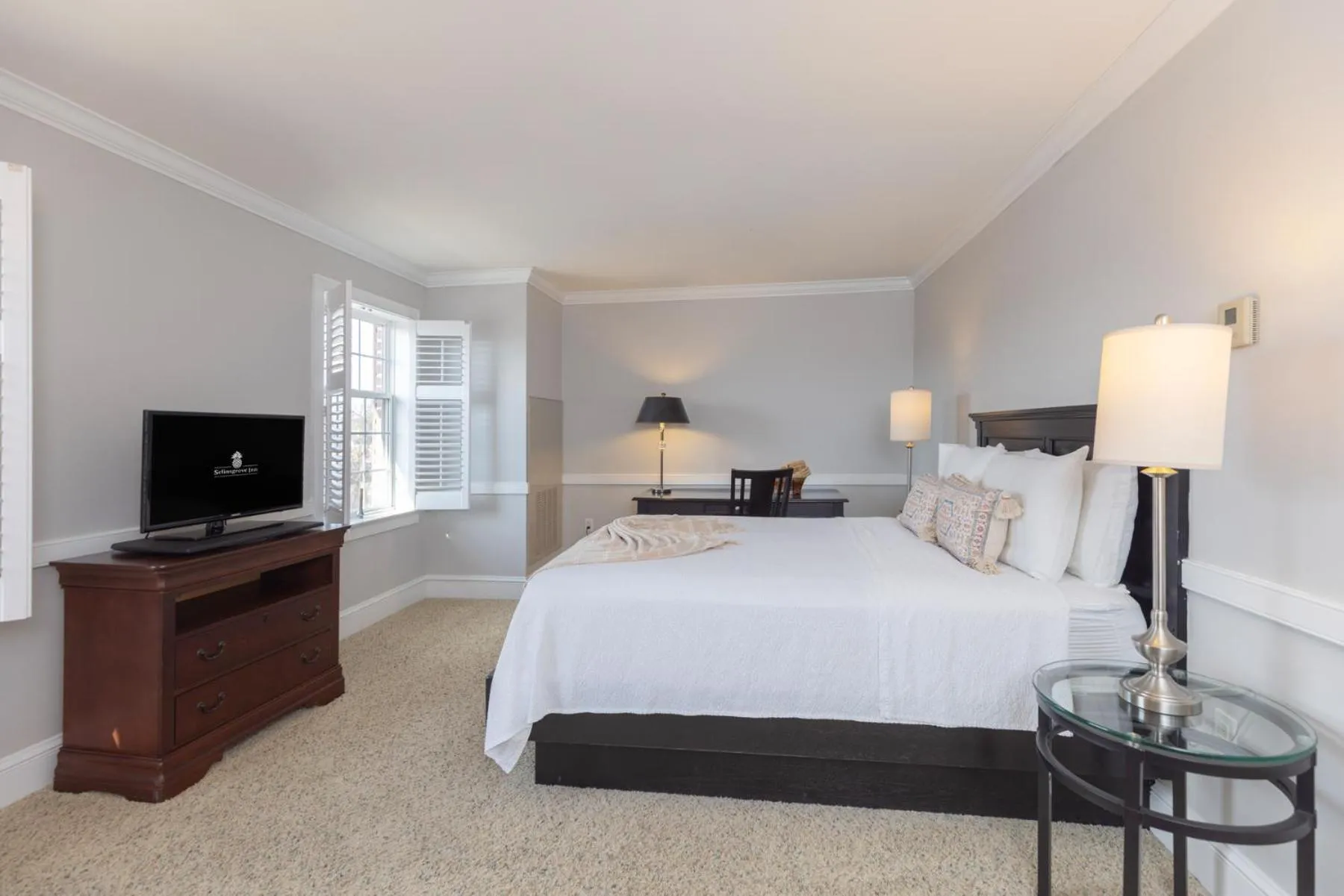 Bed in Selinsgrove Inn