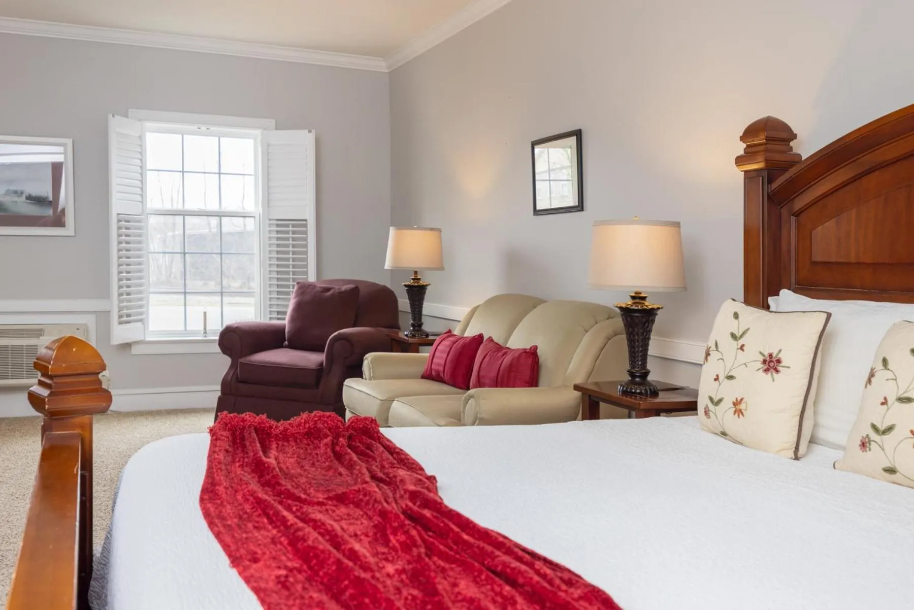 Bed in Selinsgrove Inn