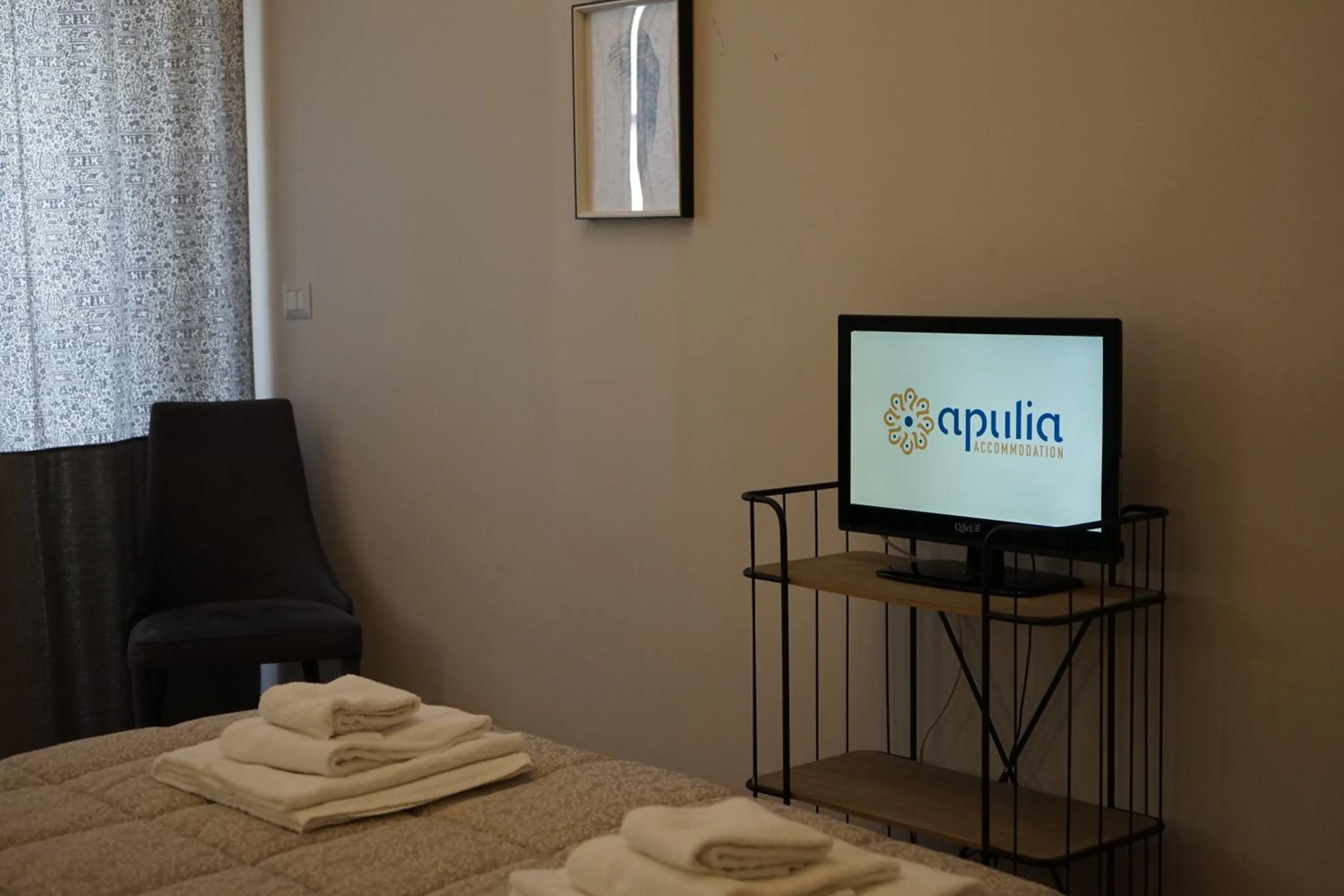 TV and multimedia, Bed in Re di Smirne by Apulia Accommodation