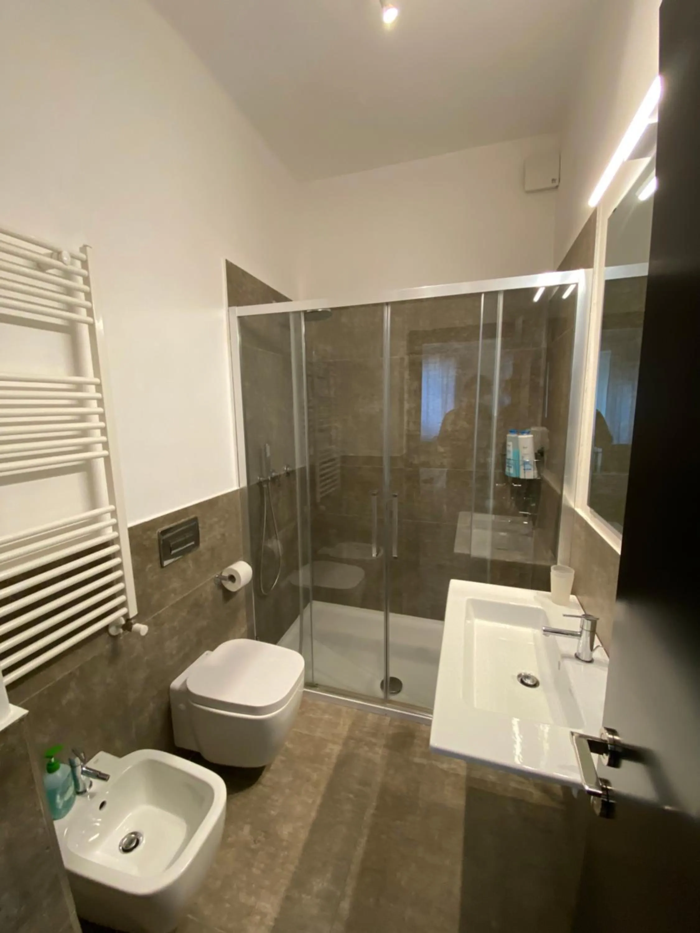 Bathroom in Re di Smirne by Apulia Accommodation