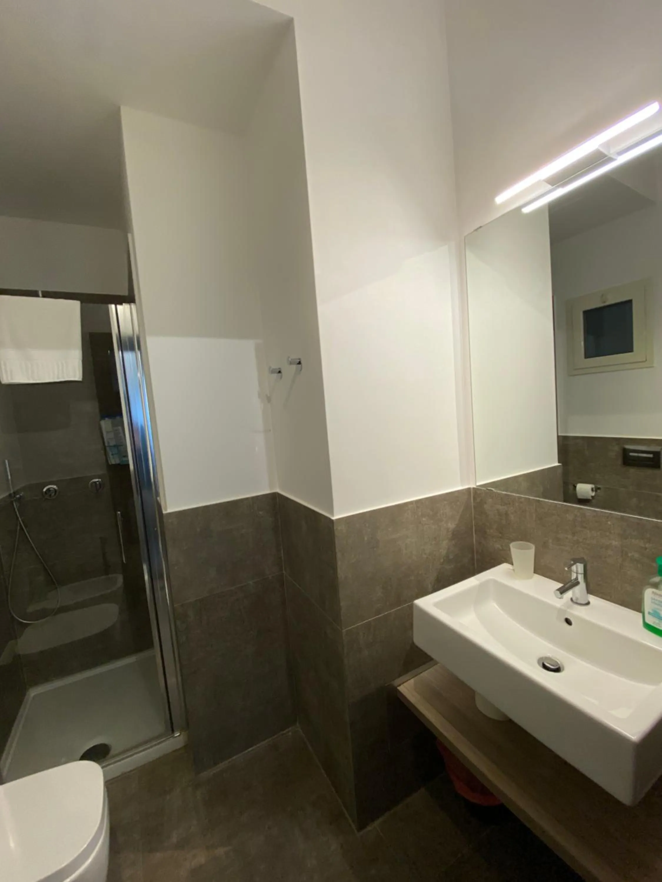 Bathroom in Re di Smirne by Apulia Accommodation
