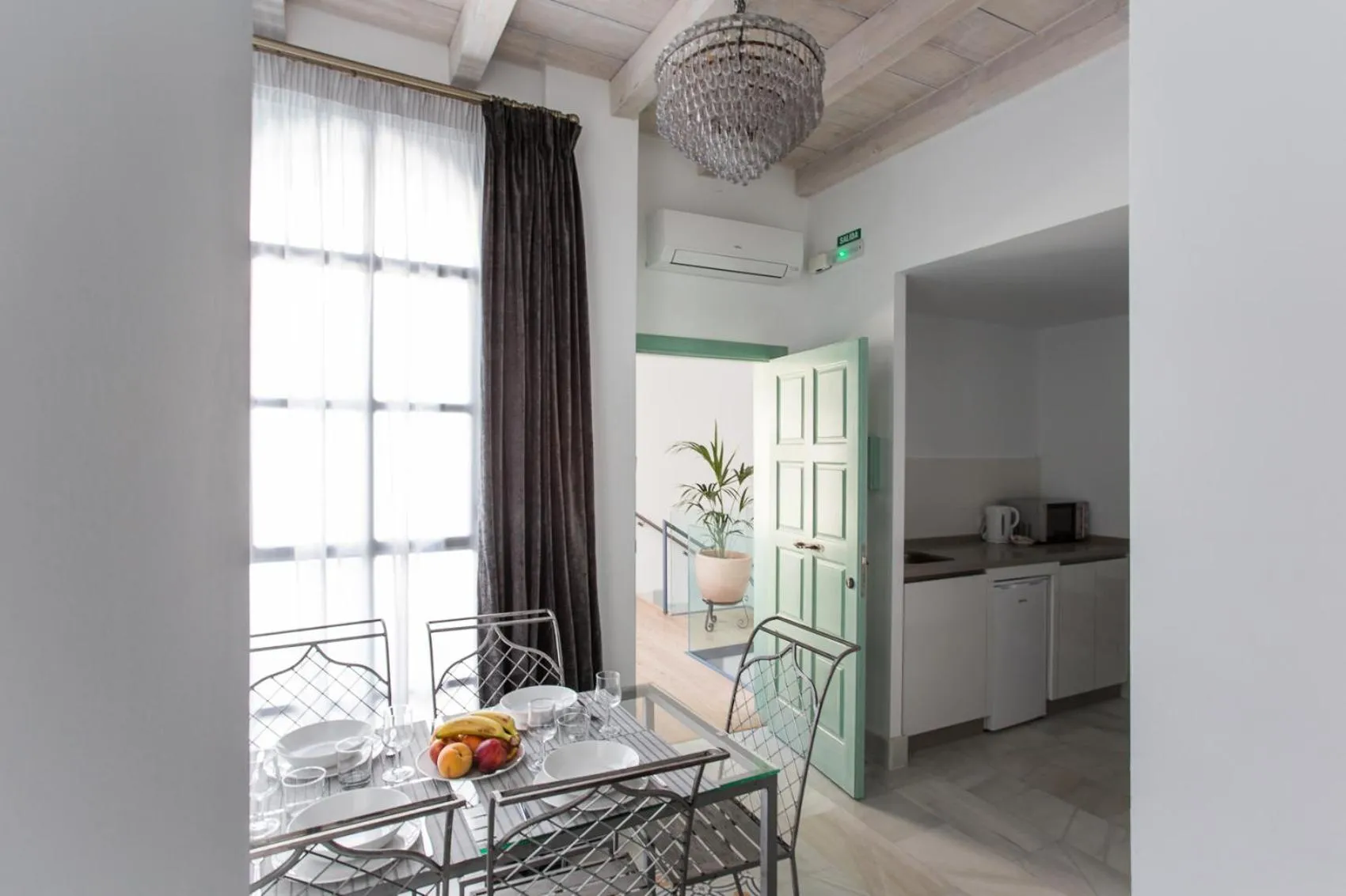 Bed in Apartamentos Los Patios de la Judería