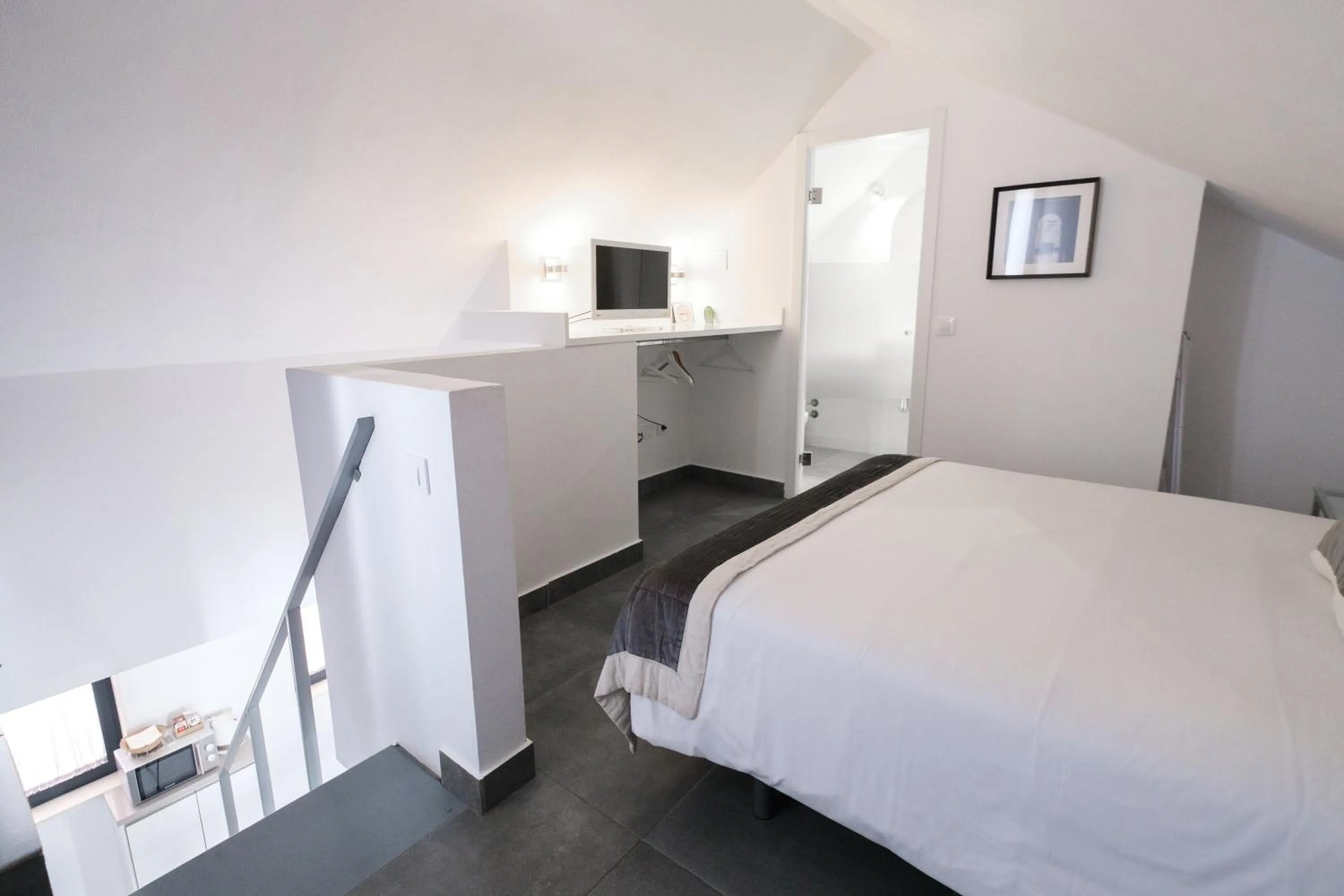 Bed in Apartamentos Los Patios de la Judería