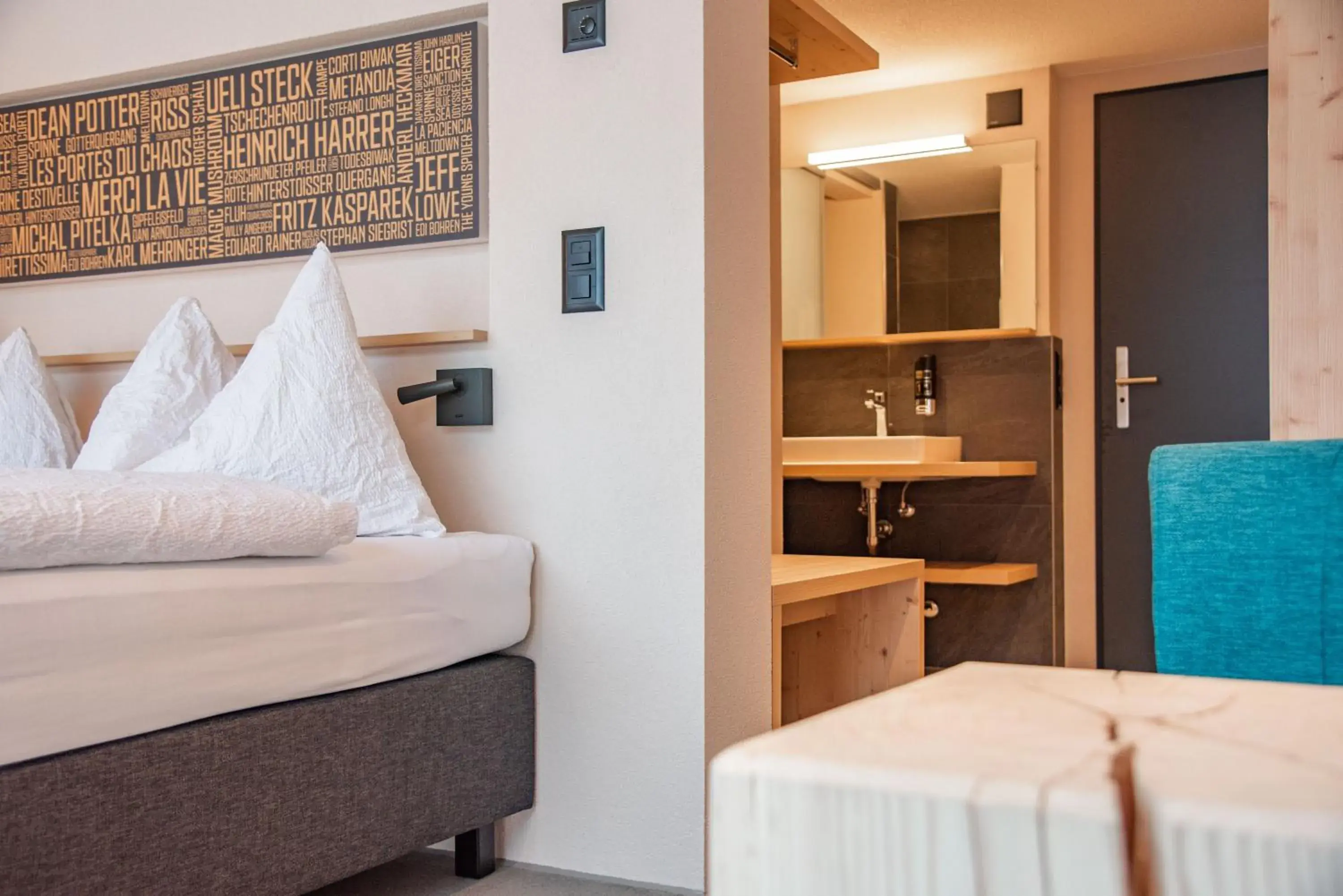 Double Room with Mountain View in Eiger Lodge Chic Double Room with Mountain View in Eiger Lodge Chic