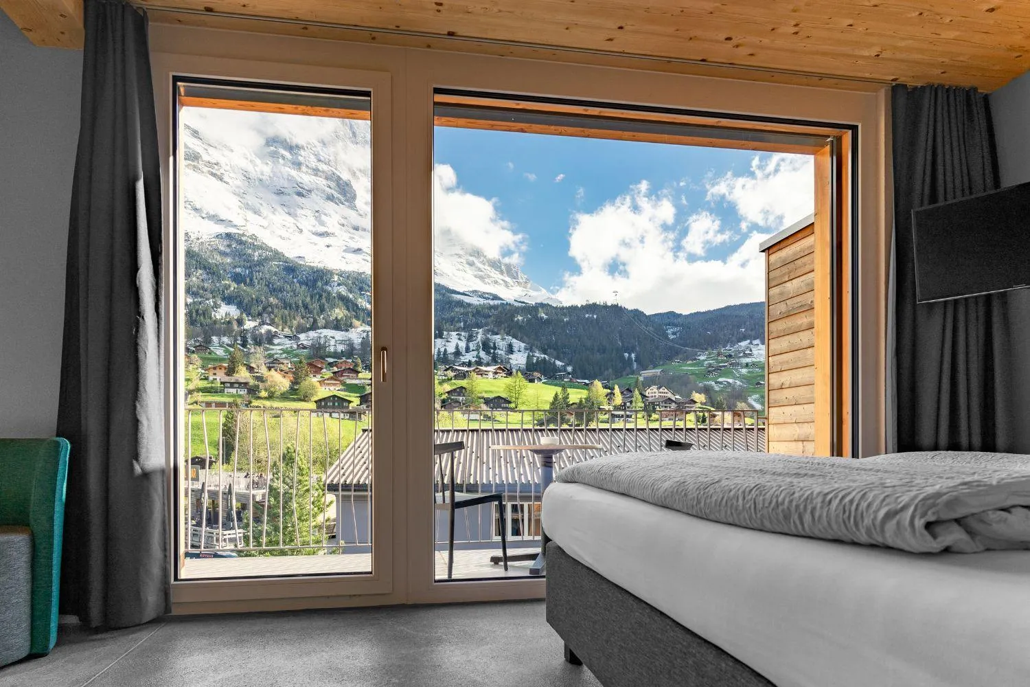 View (from property/room), Bed in Eiger Lodge Chic