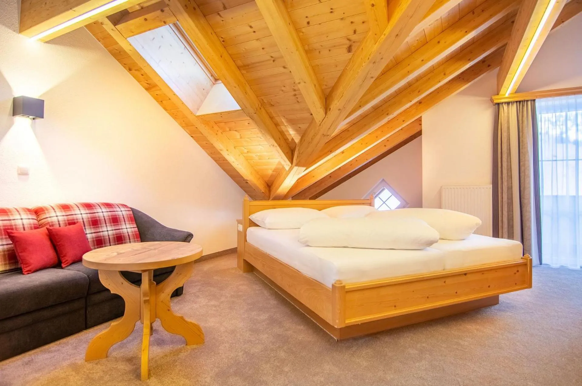 Photo of the whole room, Bed in Hotel Garni Waldschlössl