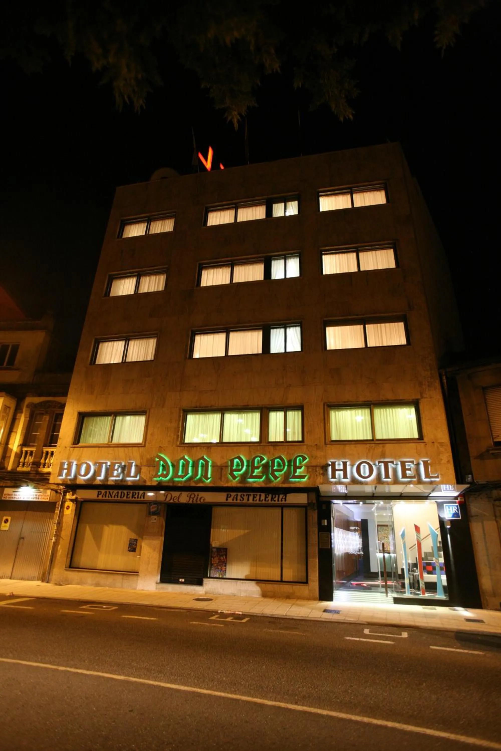Facade/entrance in Hotel Don Pepe