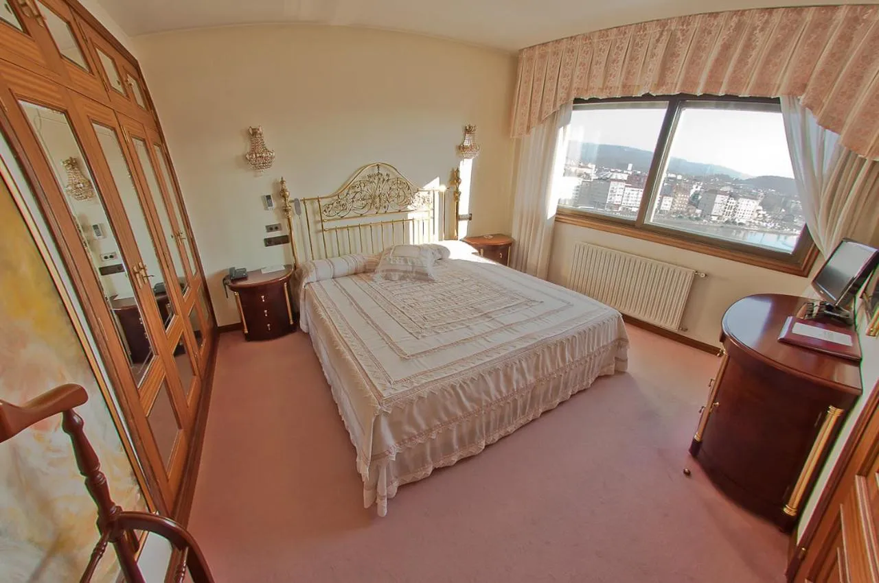 Photo of the whole room, Bed in Hotel Don Pepe