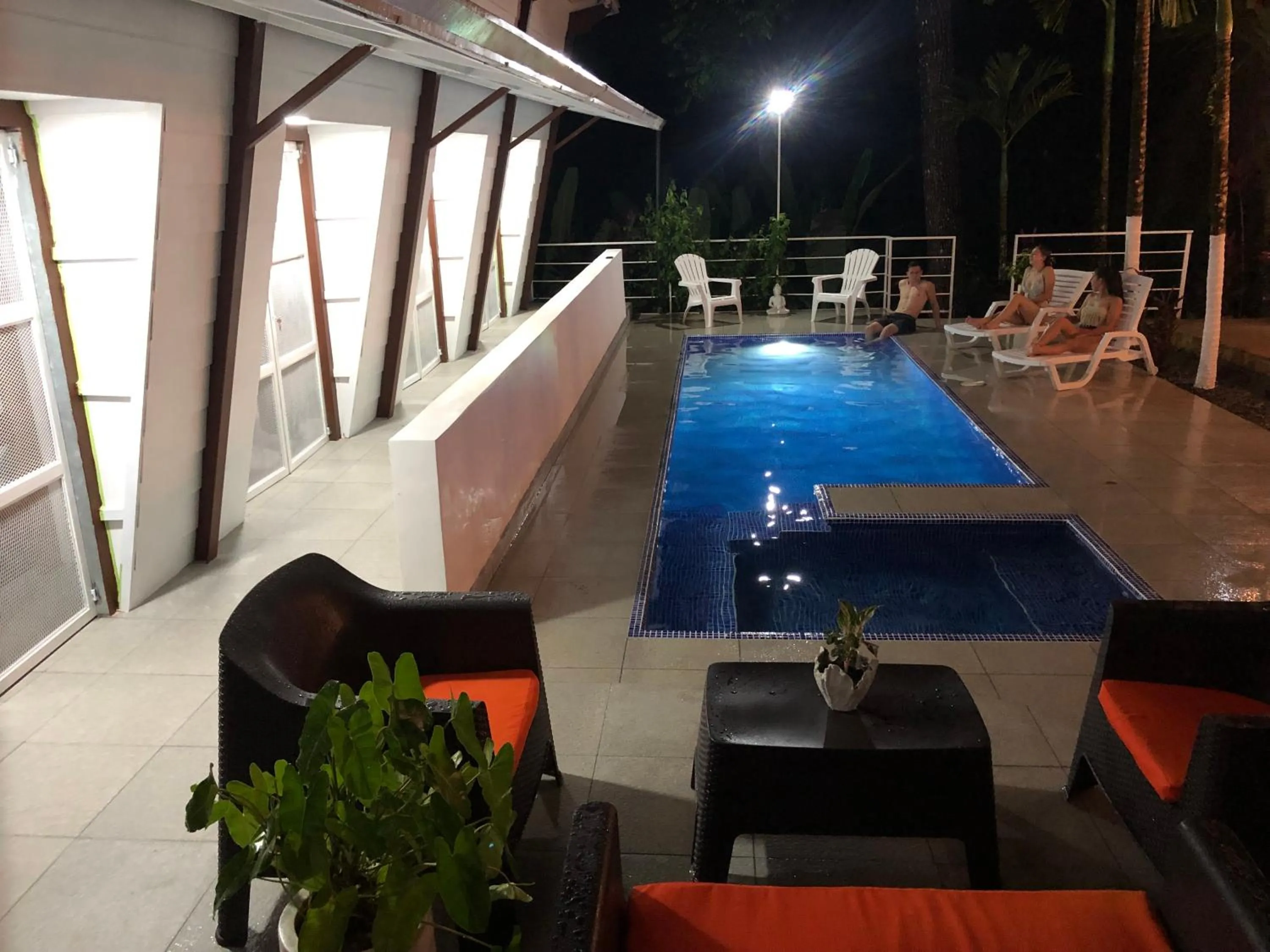 Ballena Dorada Lodge