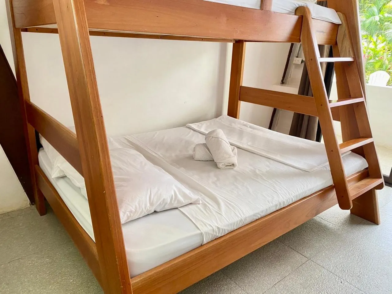 Bed in Ballena Dorada Lodge