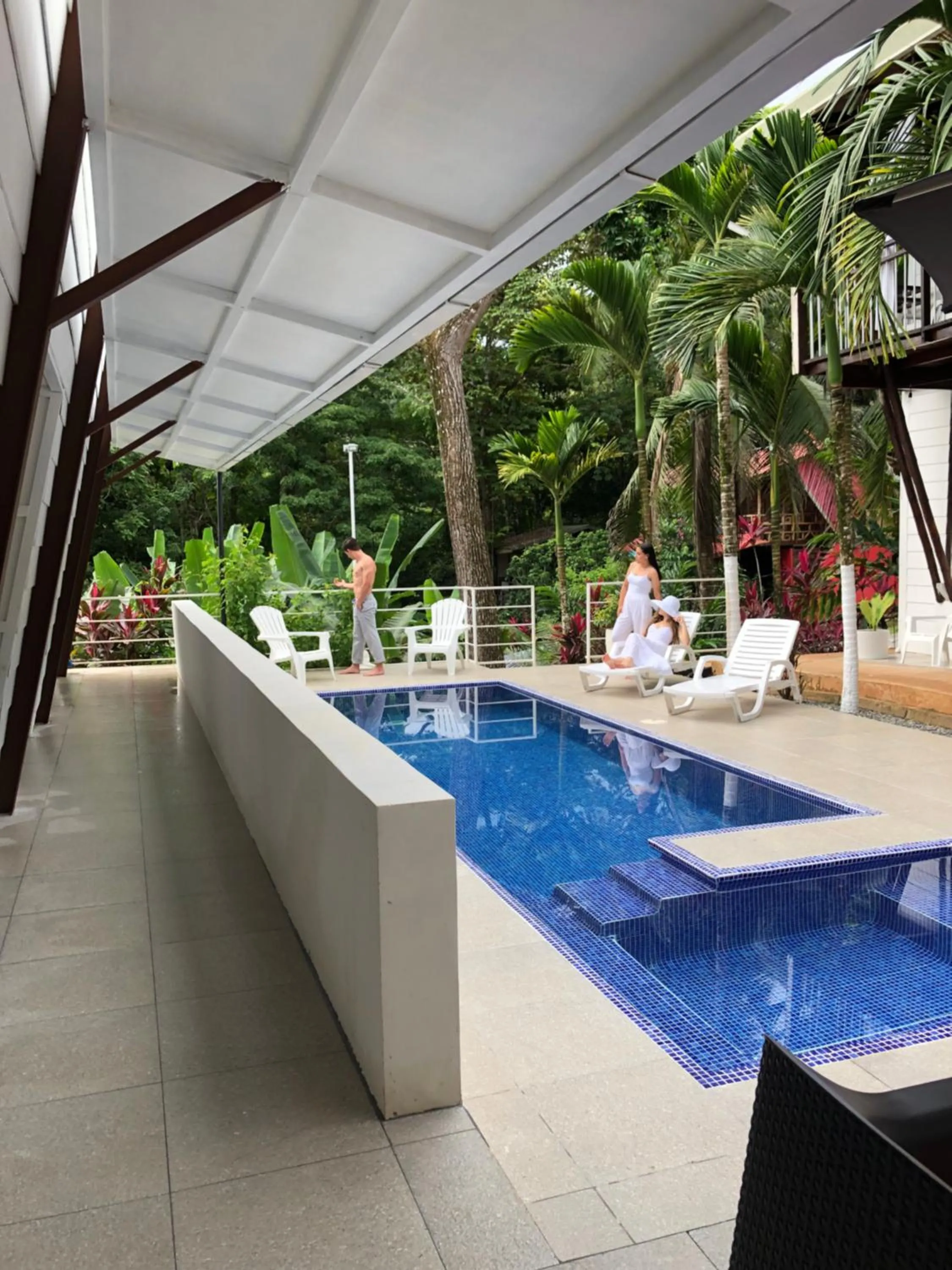 Ballena Dorada Lodge