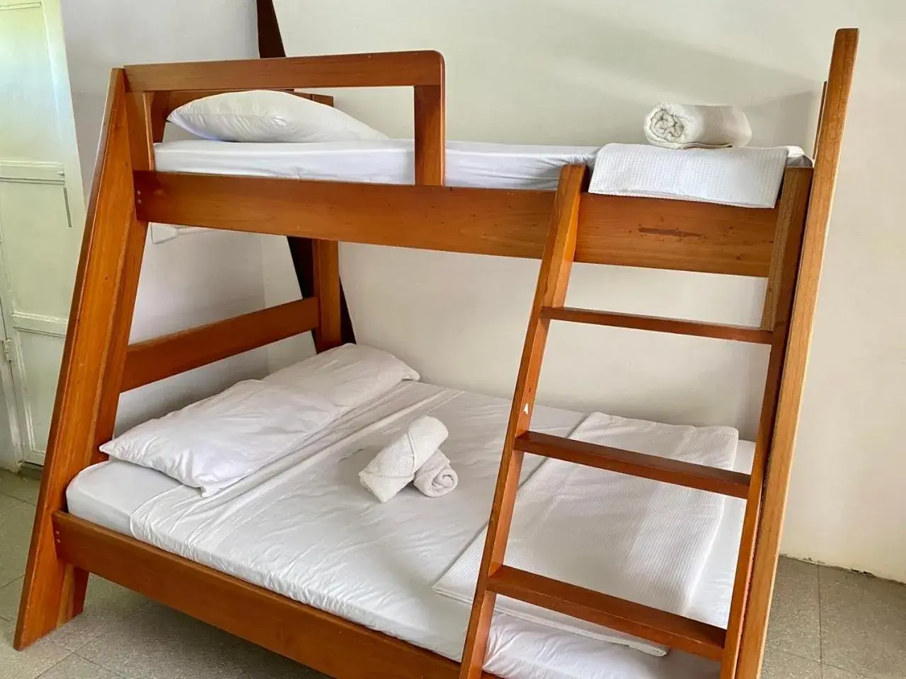 Triple Room with Pool View in Ballena Dorada Lodge Triple Room with Pool View in Ballena Dorada Lodge